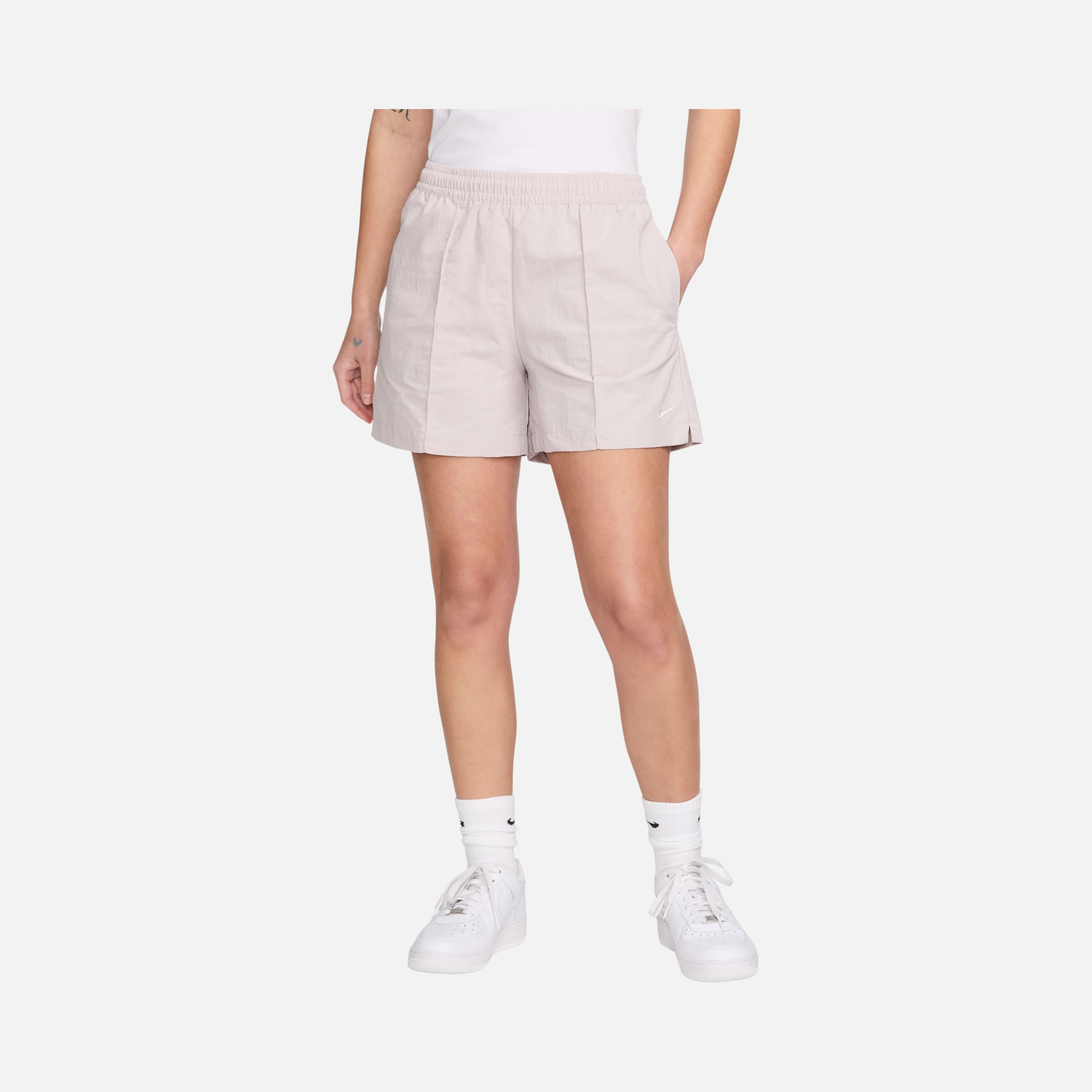 Nike Sportswear Everything Woven Fabrics Mid-Rise 5'' Kadın Şort