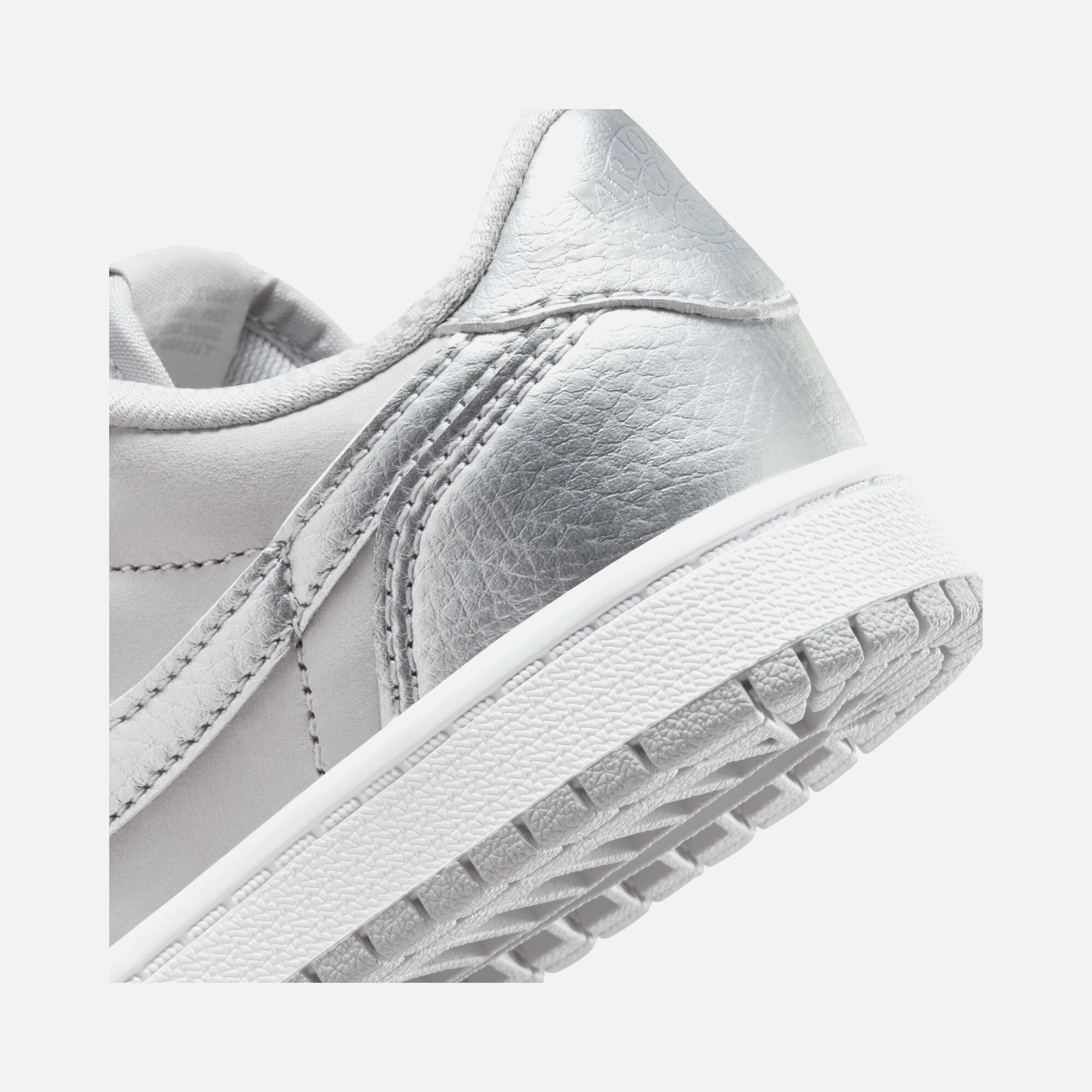 Nike Jordan 1 Retro Low OG ''Metallic Silver Leather Version'' (PS) Çocuk Spor Ayakkabı