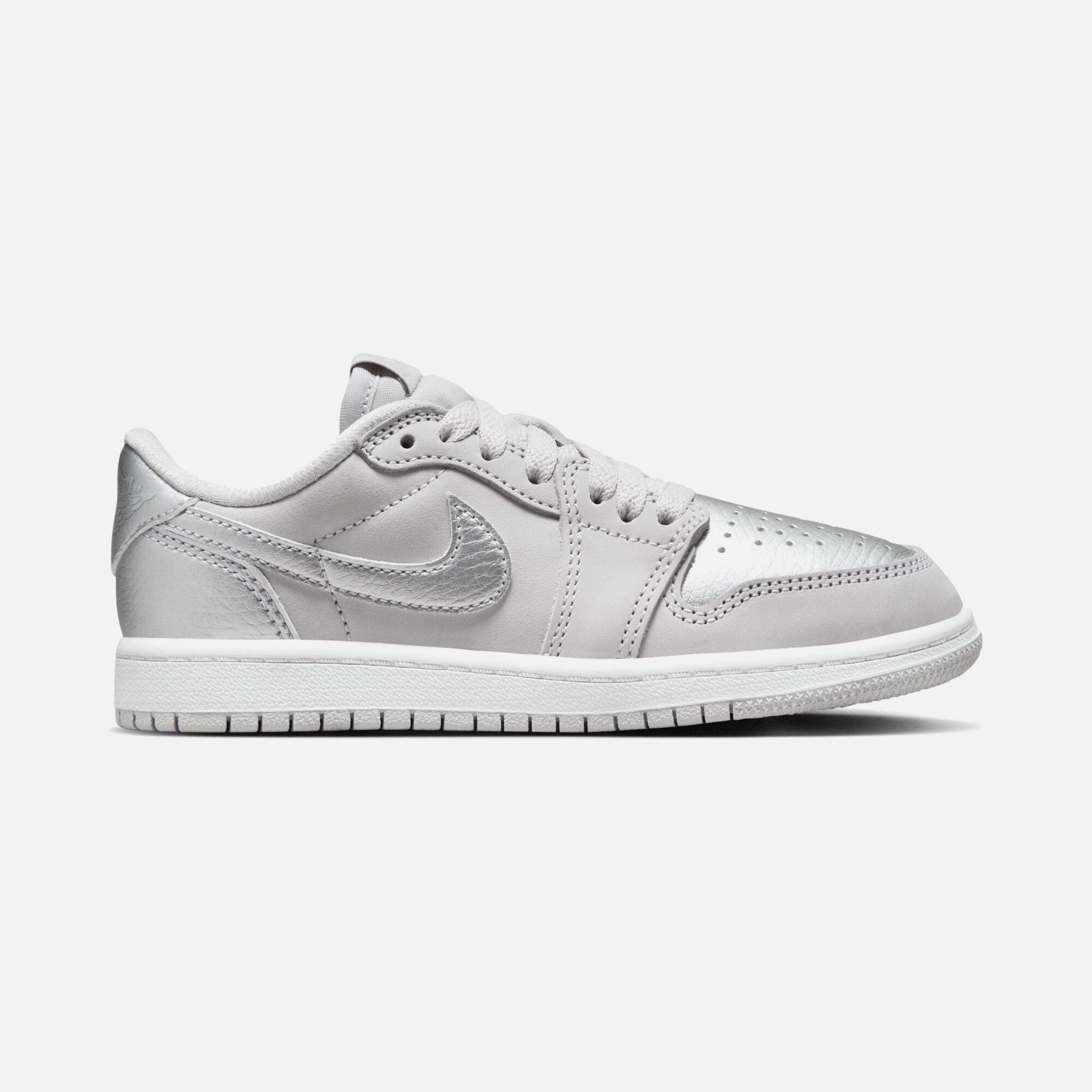 Nike Jordan 1 Retro Low OG ''Metallic Silver Leather Version'' (PS) Çocuk Spor Ayakkabı