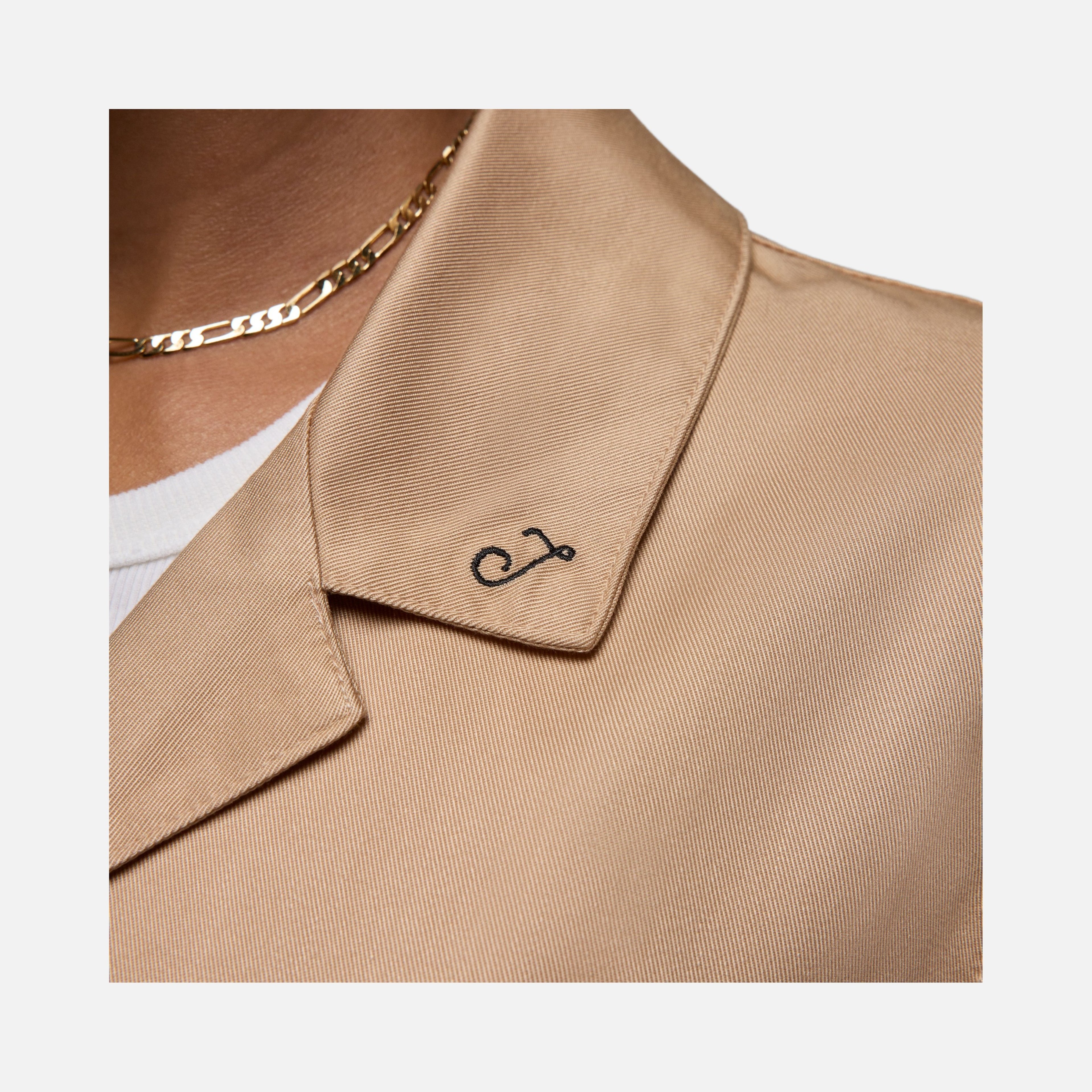 Nike Jordan Woven Solid 2 Full-Buttoned Short-Sleeve Kadın Gömlek