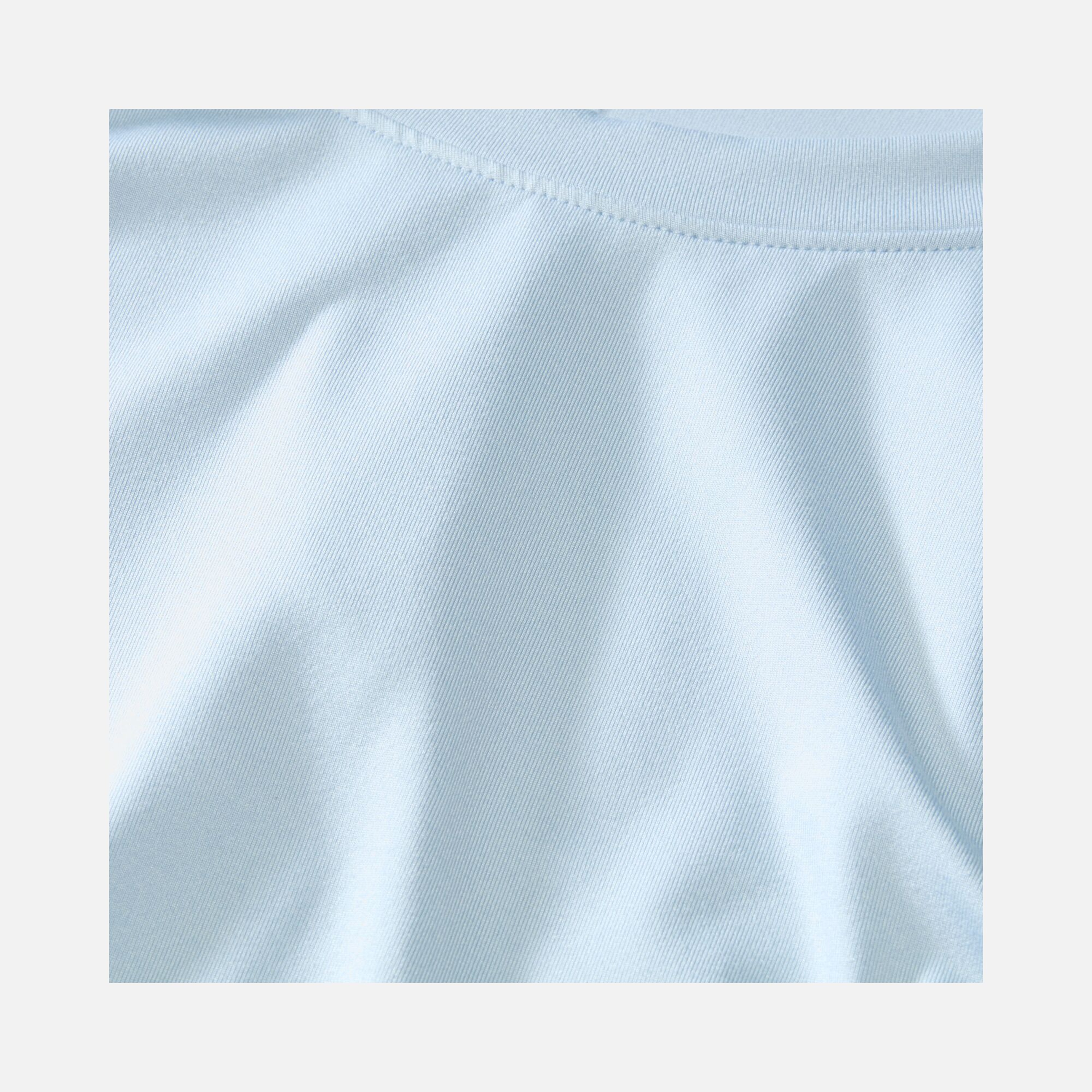 Nike One Dri-Fit Slim-Fit Training Short-Sleeve (Maternity) Kadın Tişört