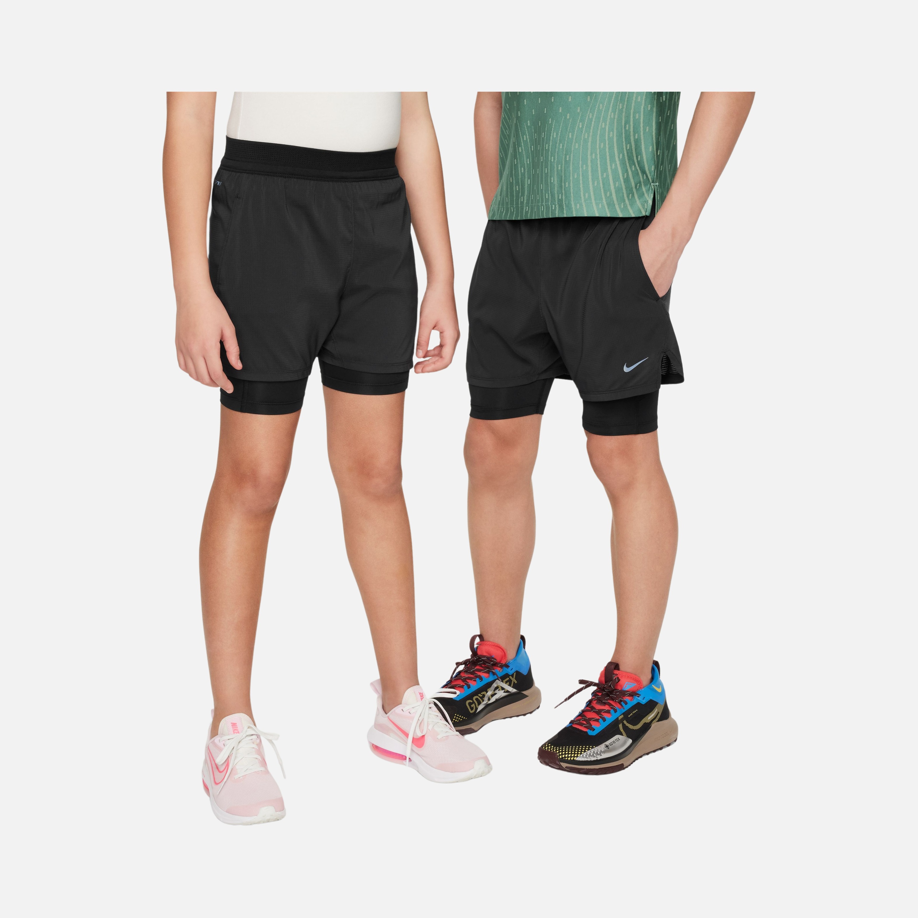 Nike Dri-Fit ADV Woven 2-in-1 Multidirectional Tech Training Çocuk Şort