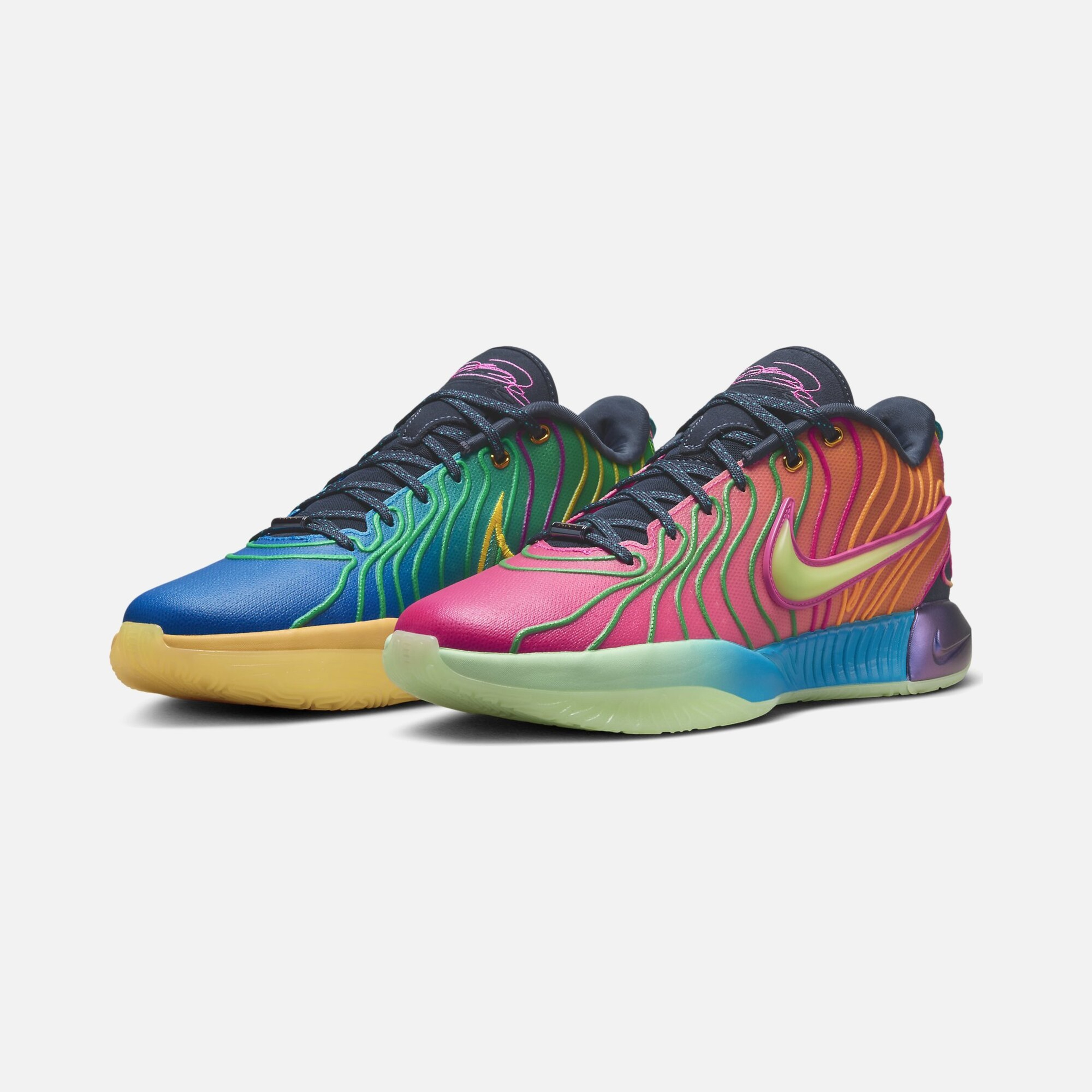 Nike LeBron James XXI ''360 C° Regional Cord System'' Erkek