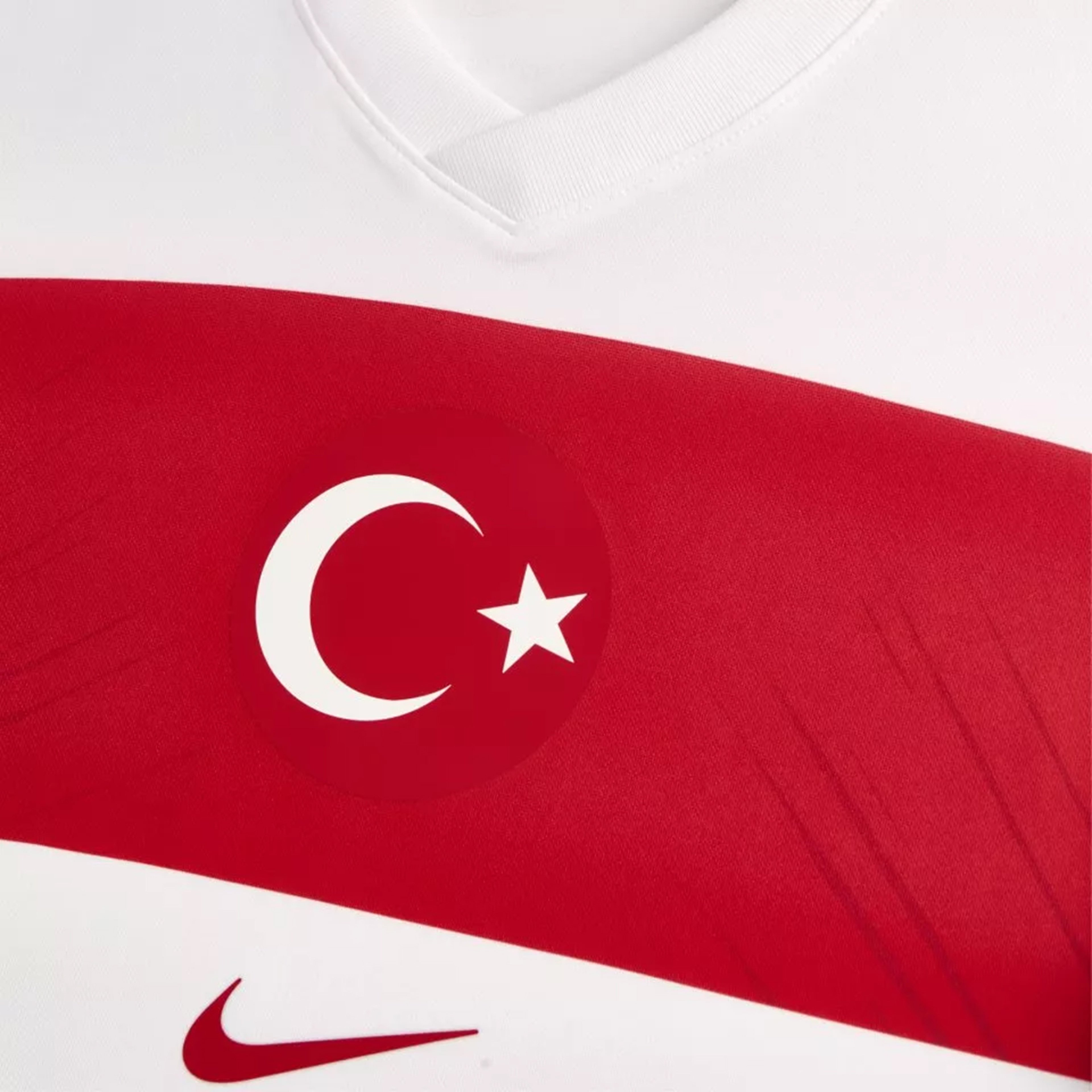 Nike Türkiye Dri-Fit 2024-2025 Stadyum Home Jersey Kadın Forma