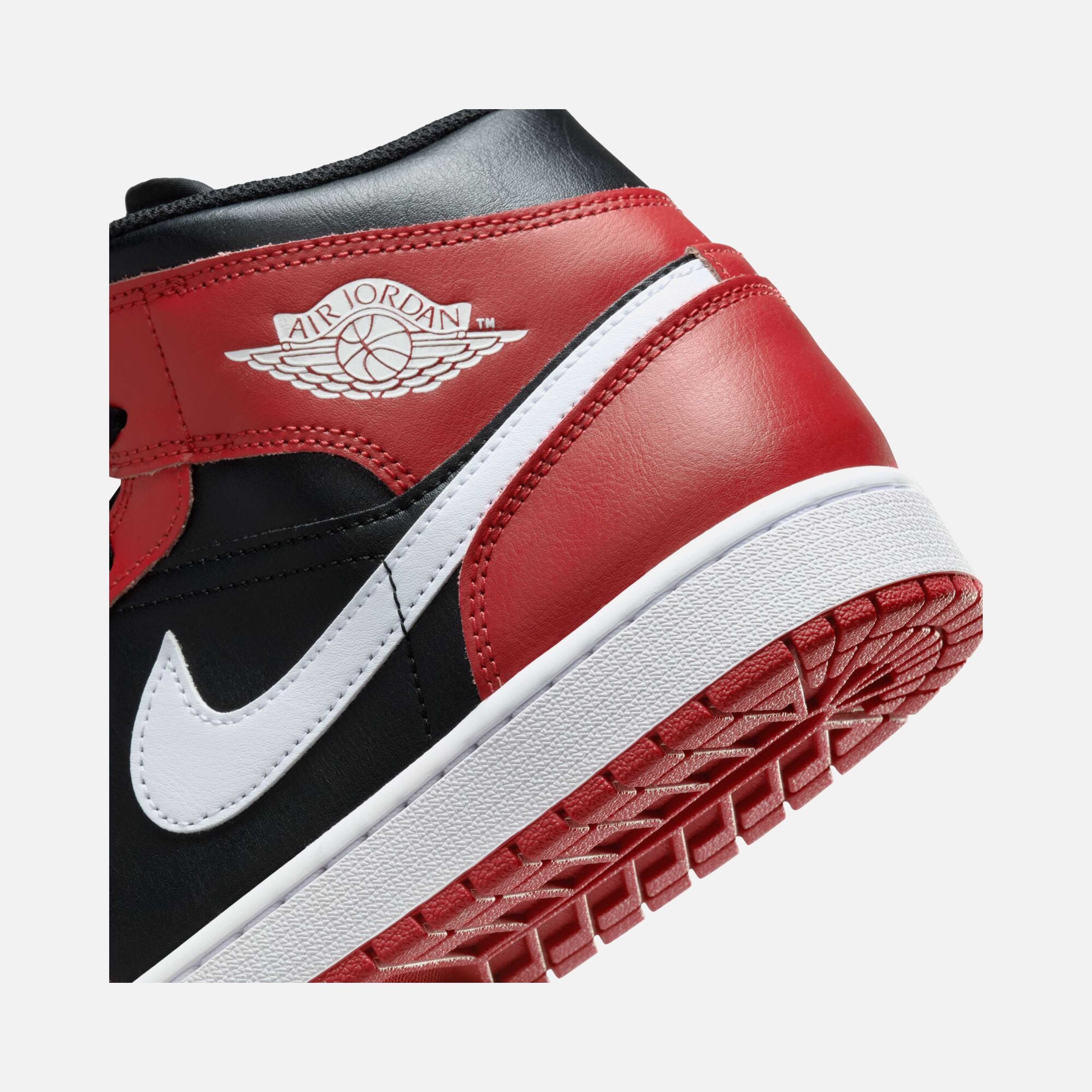 Nike Air Jordan 1 Mid SS25 Erkek Spor Ayakkabı