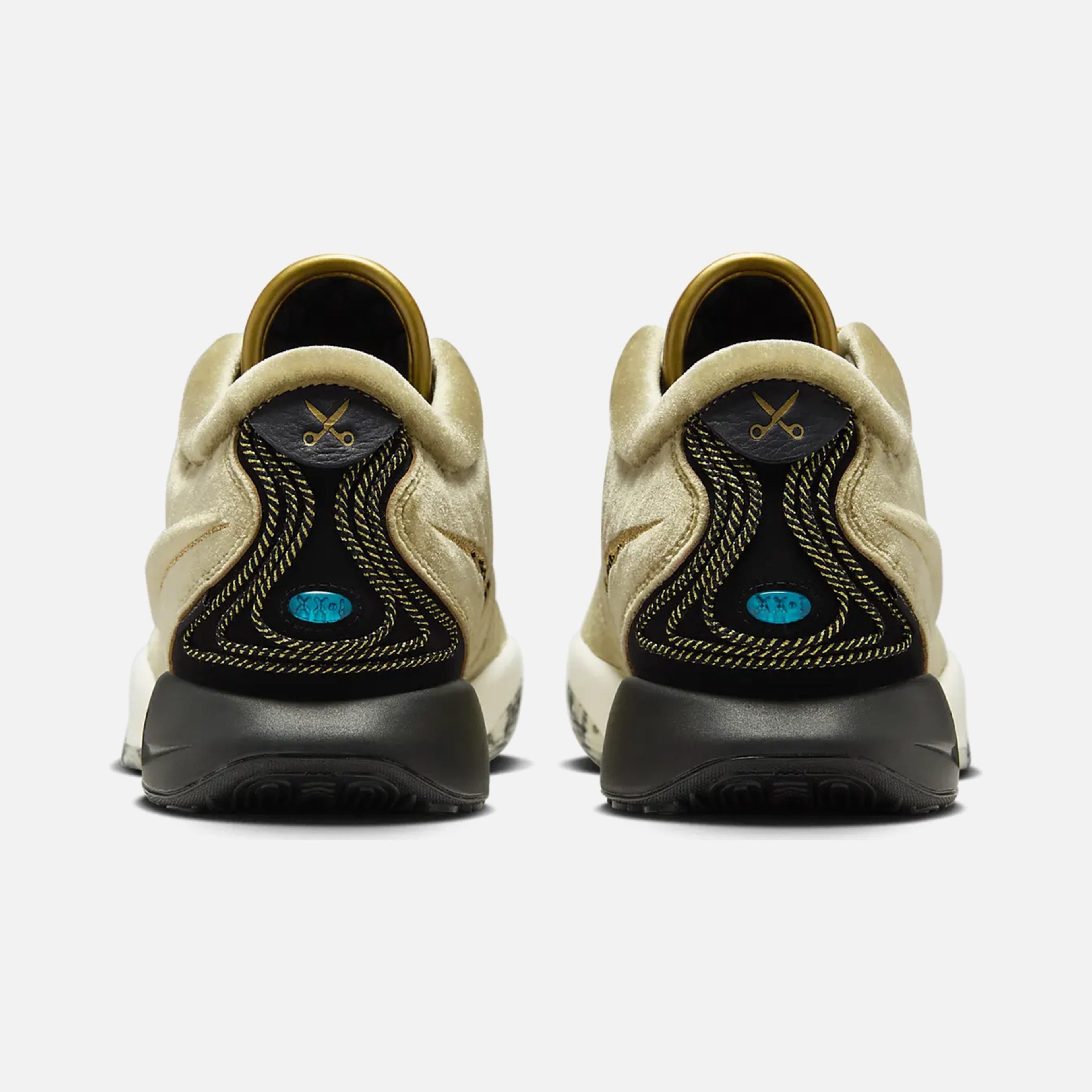 Nike LeBron James XXI x The Shop ''Metallic Gold'' Erkek Spor Ayakkabı