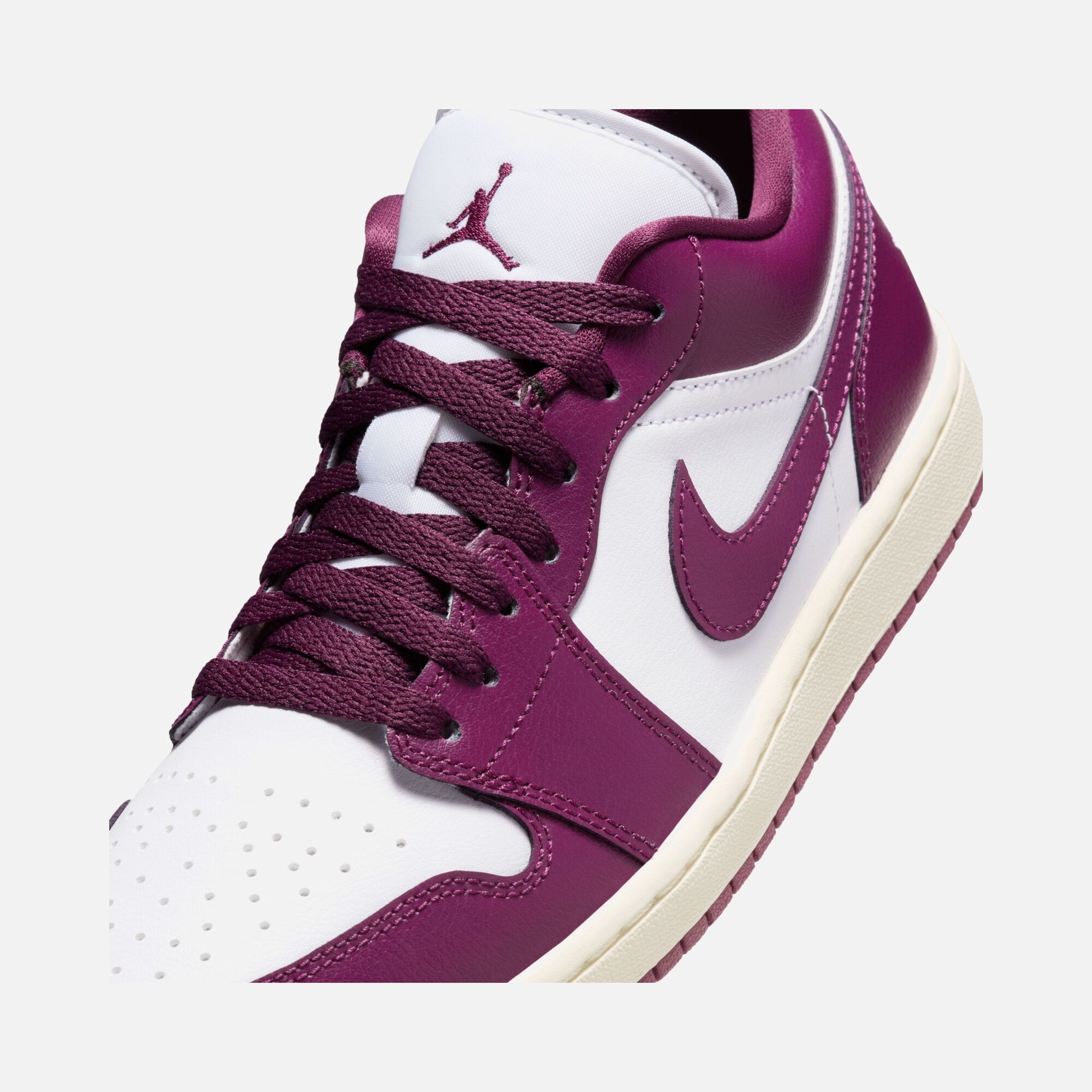 Nike Air Jordan 1 Low Kadın Spor Ayakkabı