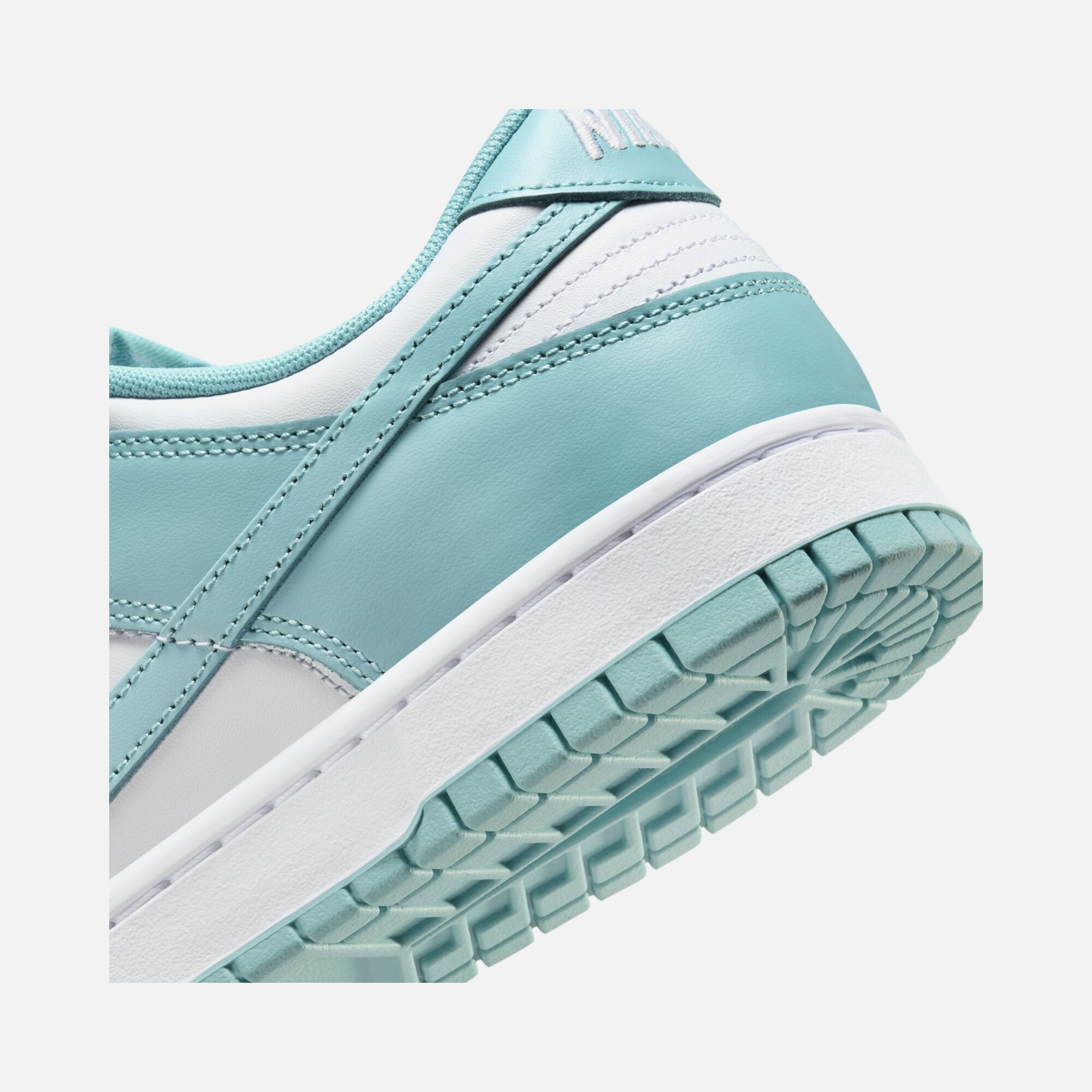 Nike Dunk Low Retro ''Be True To Your School Collection'' Erkek Spor Ayakkabı