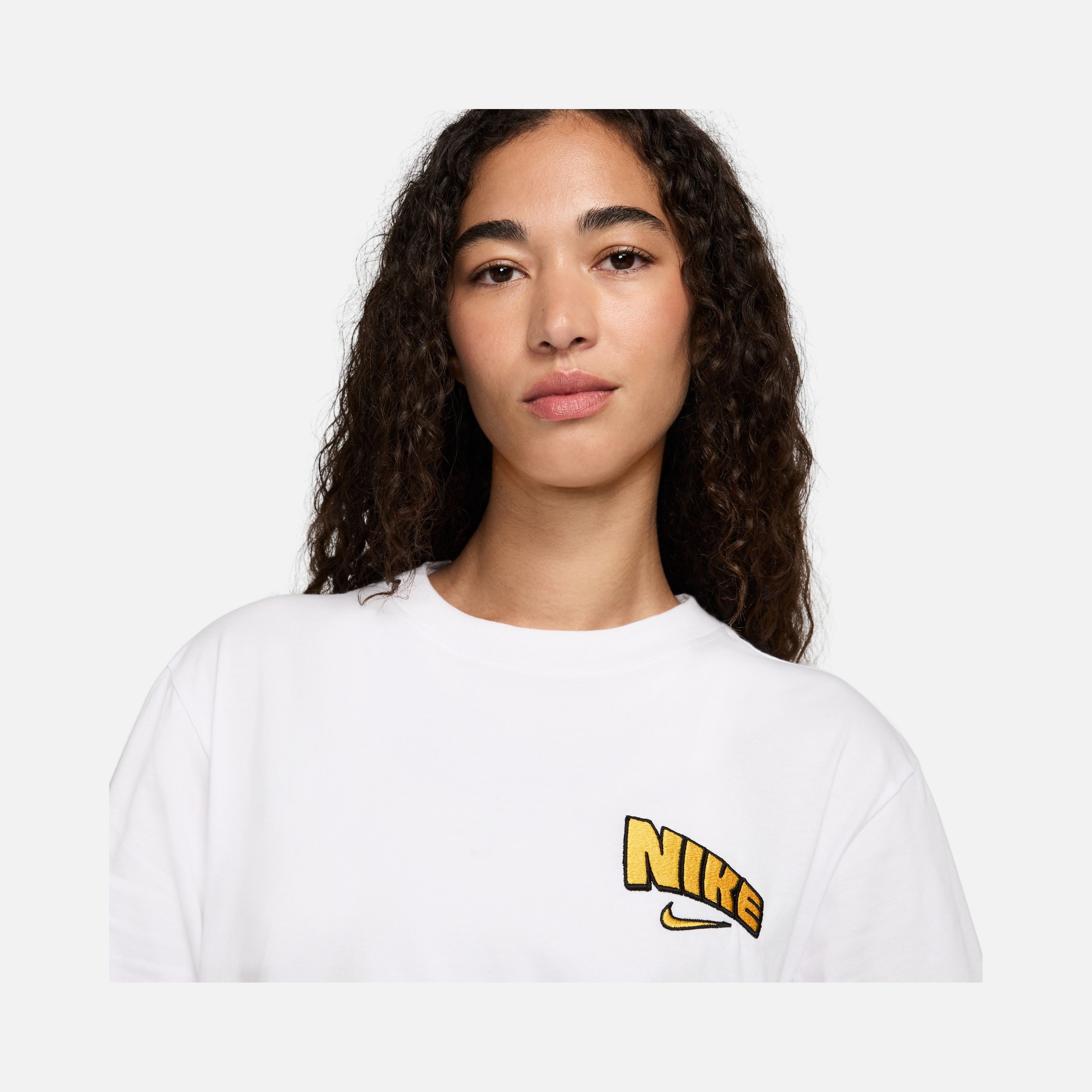 Nike Sportswear Vintage Dna Loose Short-Sleeve Kadın Tişört