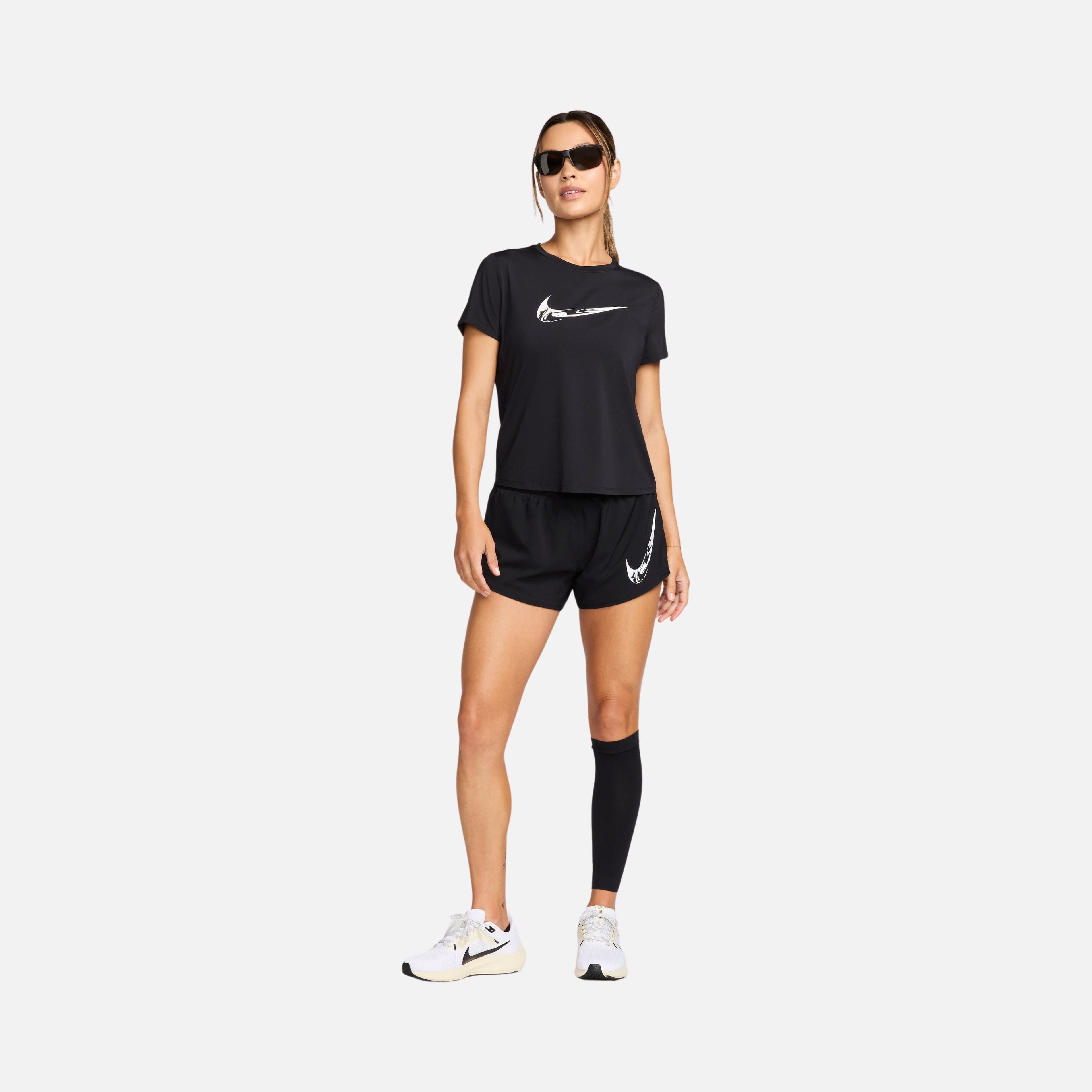 Nike Dri-Fit One Swoosh Graphic Running FW24 Short-Sleeve Kadın Tişört
