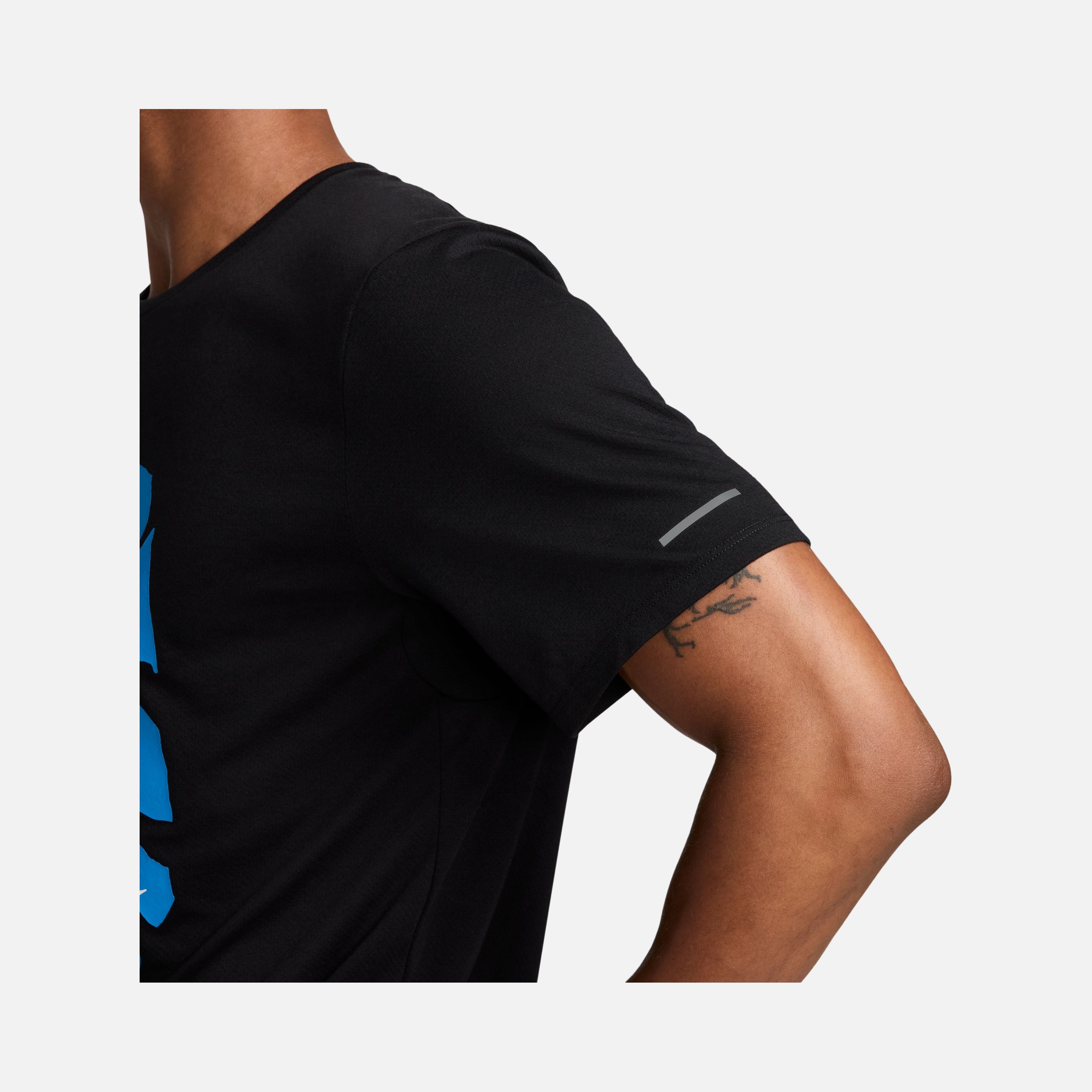 Nike Dri-Fit Rise 365 Run Energy FW24 Short-Sleeve Erkek Tişört