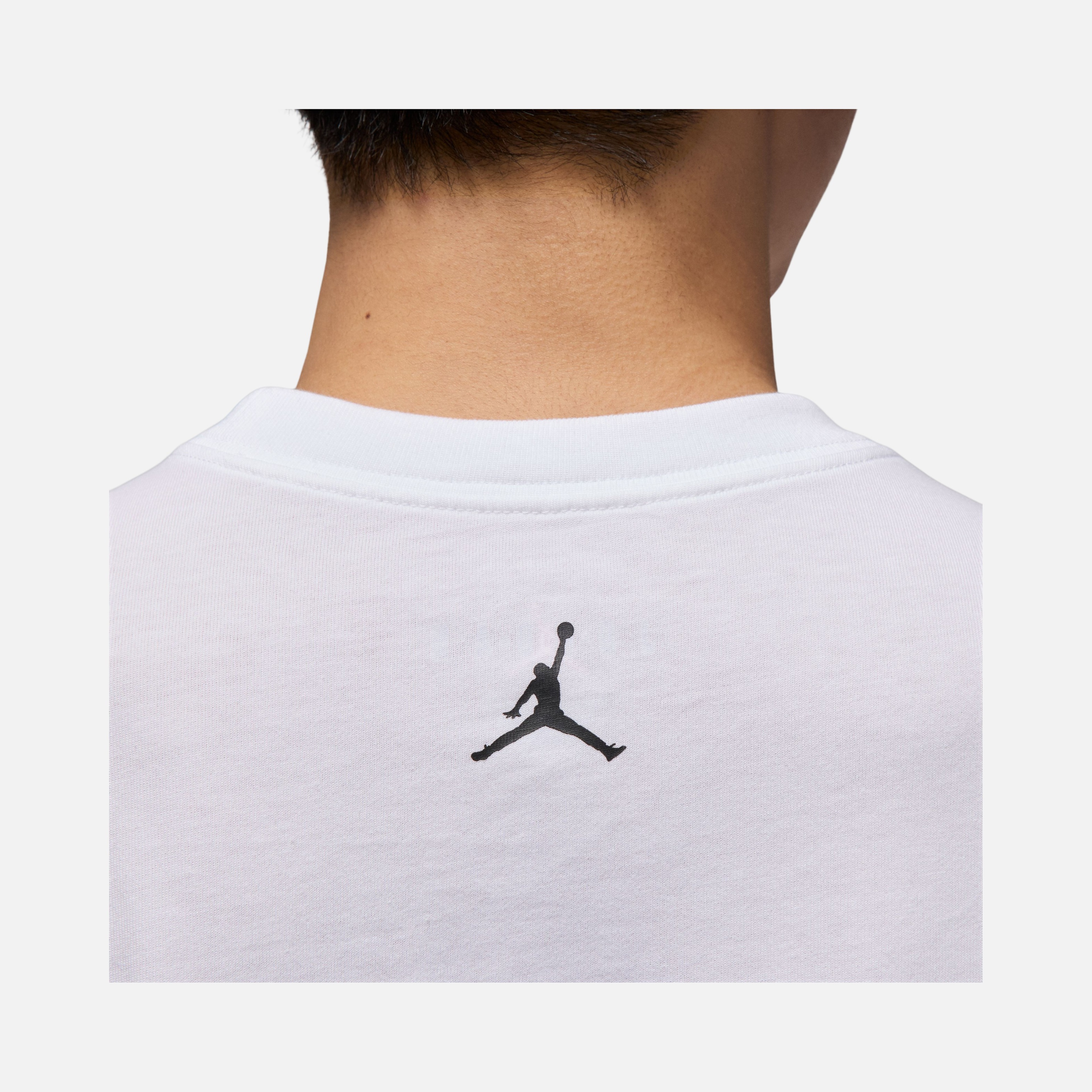 Nike Jordan Flight Essentials Short-Sleeve Erkek Tişört