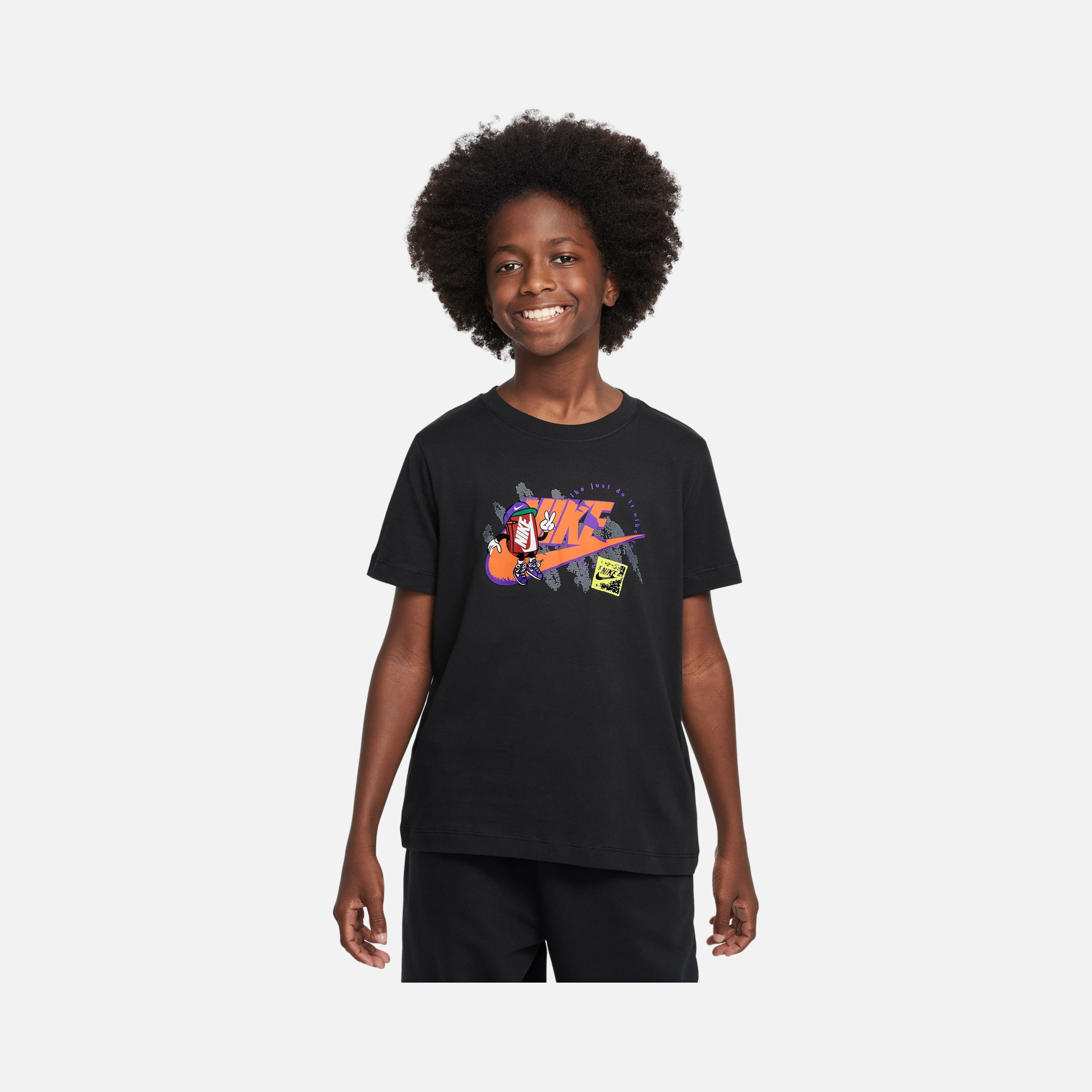 Nike Sportswear Boxy 1 Futura Graphic Short-Sleeve Çocuk Tişört