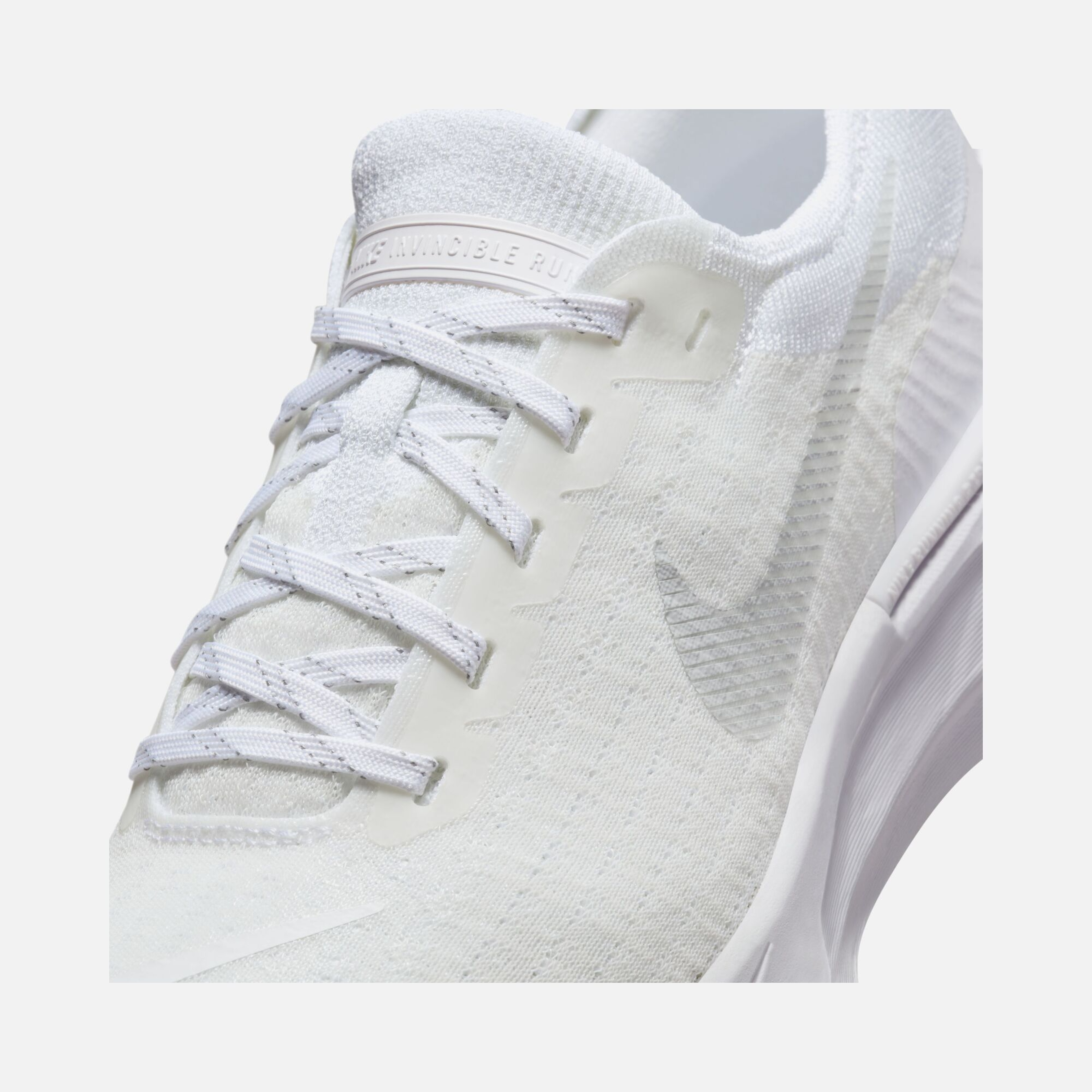 Nike ZoomX Invincible Run FlyKnit 3 Road Running Kadın Spor Ayakkabı