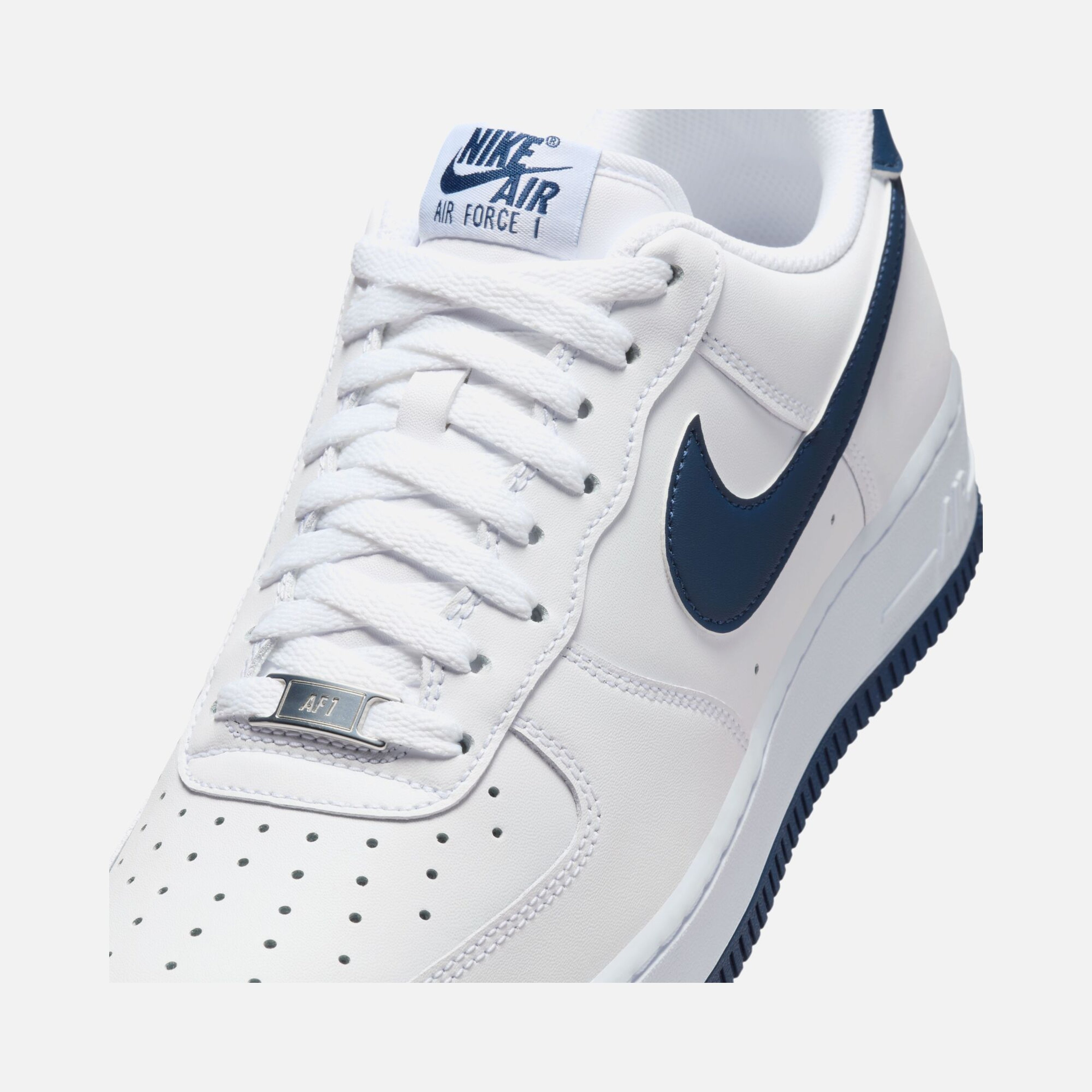 Nike Air Force 1 '07 FW24 Erkek Spor Ayakkabı