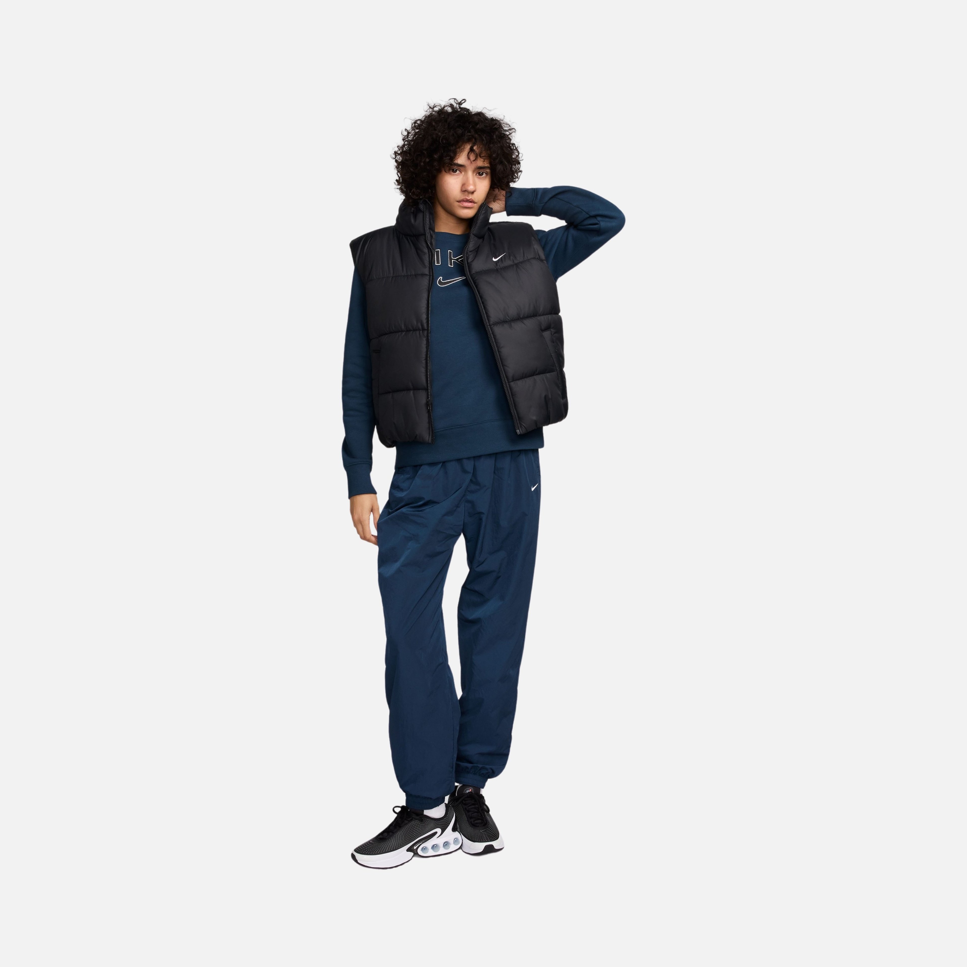 Nike Sportswear Classic Puffer Therma-Fit Full-Zip Kadın Yelek