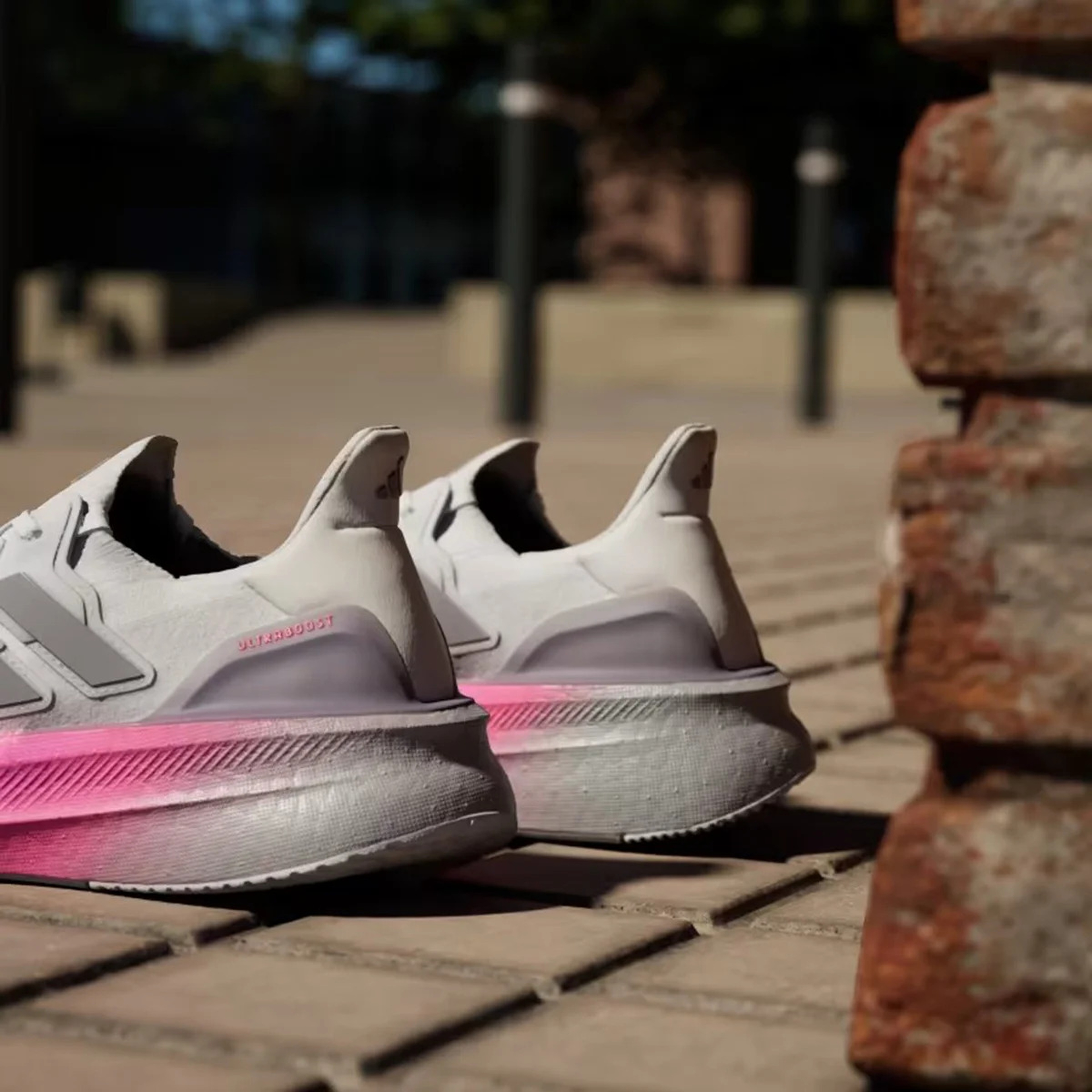 adidas Ultraboost 5 Middle Distance Road Running Kadın Spor Ayakkabı