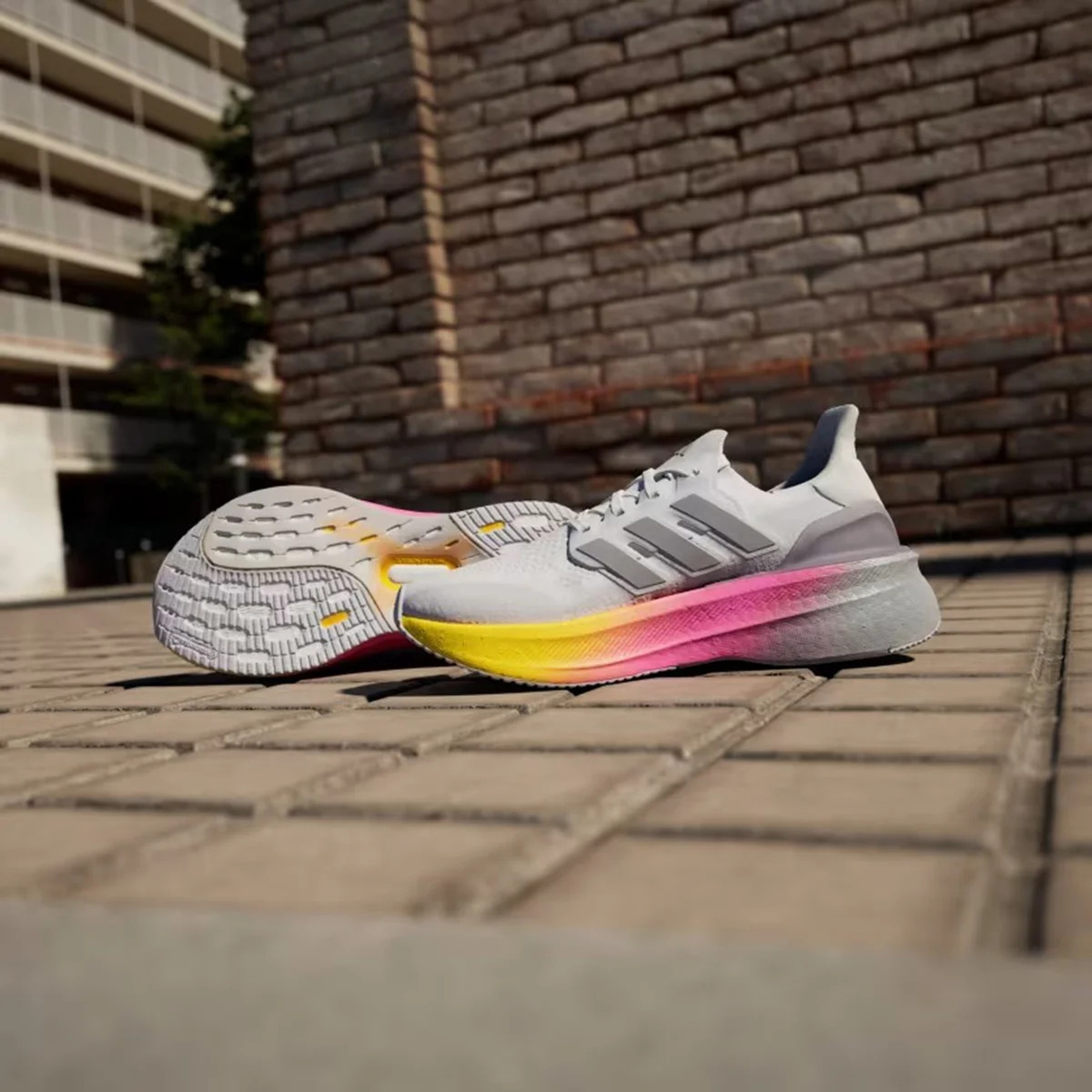 adidas Ultraboost 5 Middle Distance Road Running Kadın Spor Ayakkabı