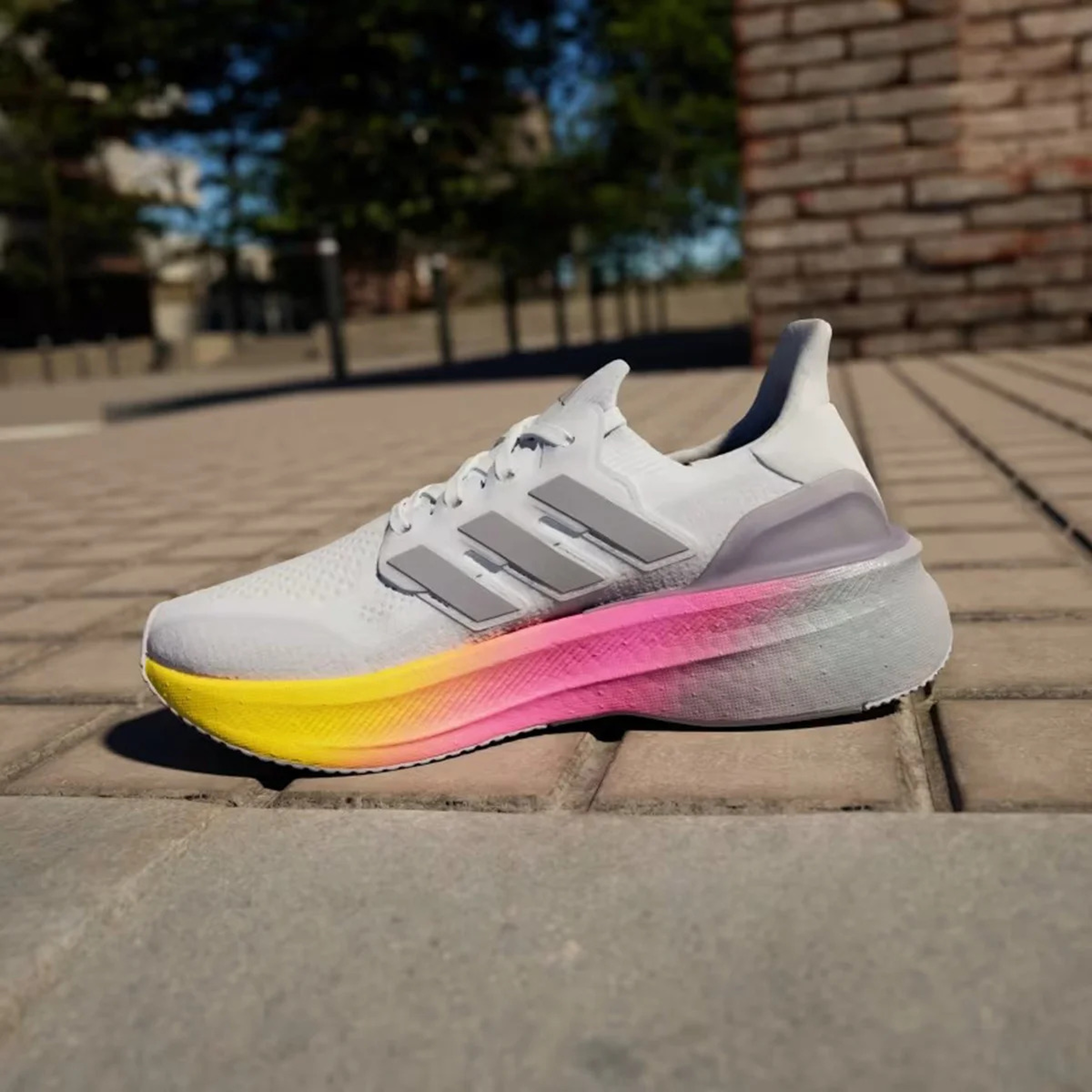 adidas Ultraboost 5 Middle Distance Road Running Kadın Spor Ayakkabı