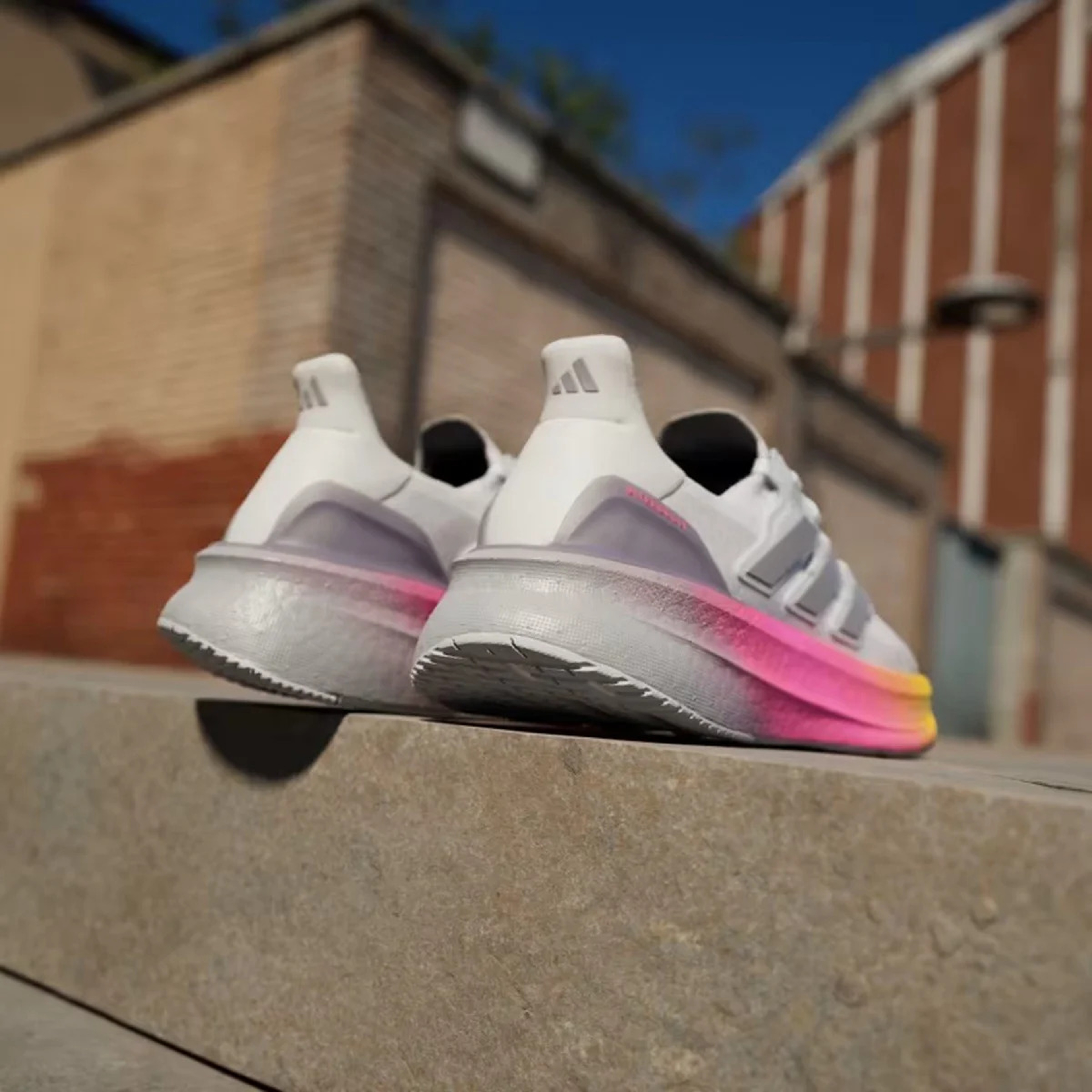 adidas Ultraboost 5 Middle Distance Road Running Kadın Spor Ayakkabı