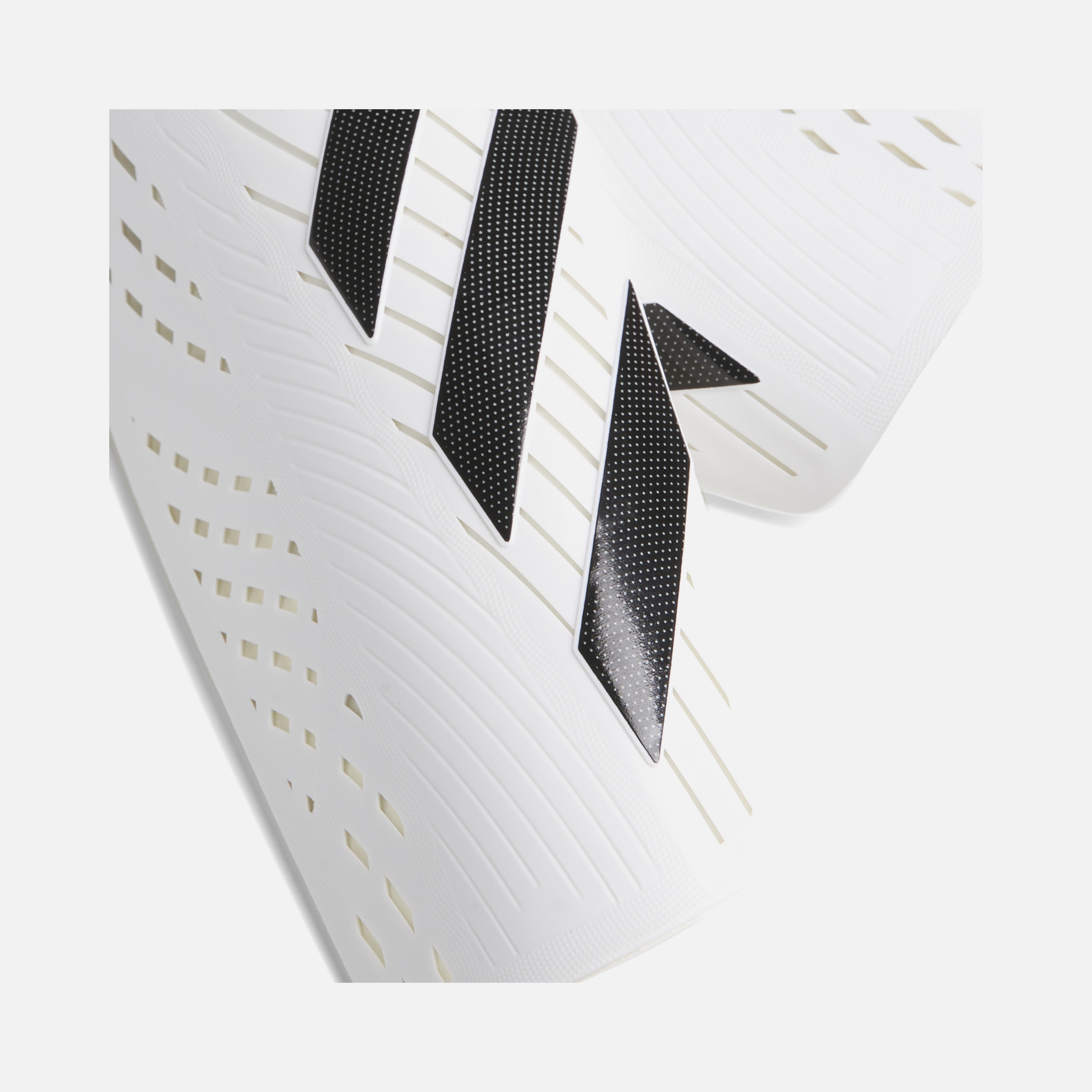 adidas Tiro Club Shin EVA Erkek Tekmelik