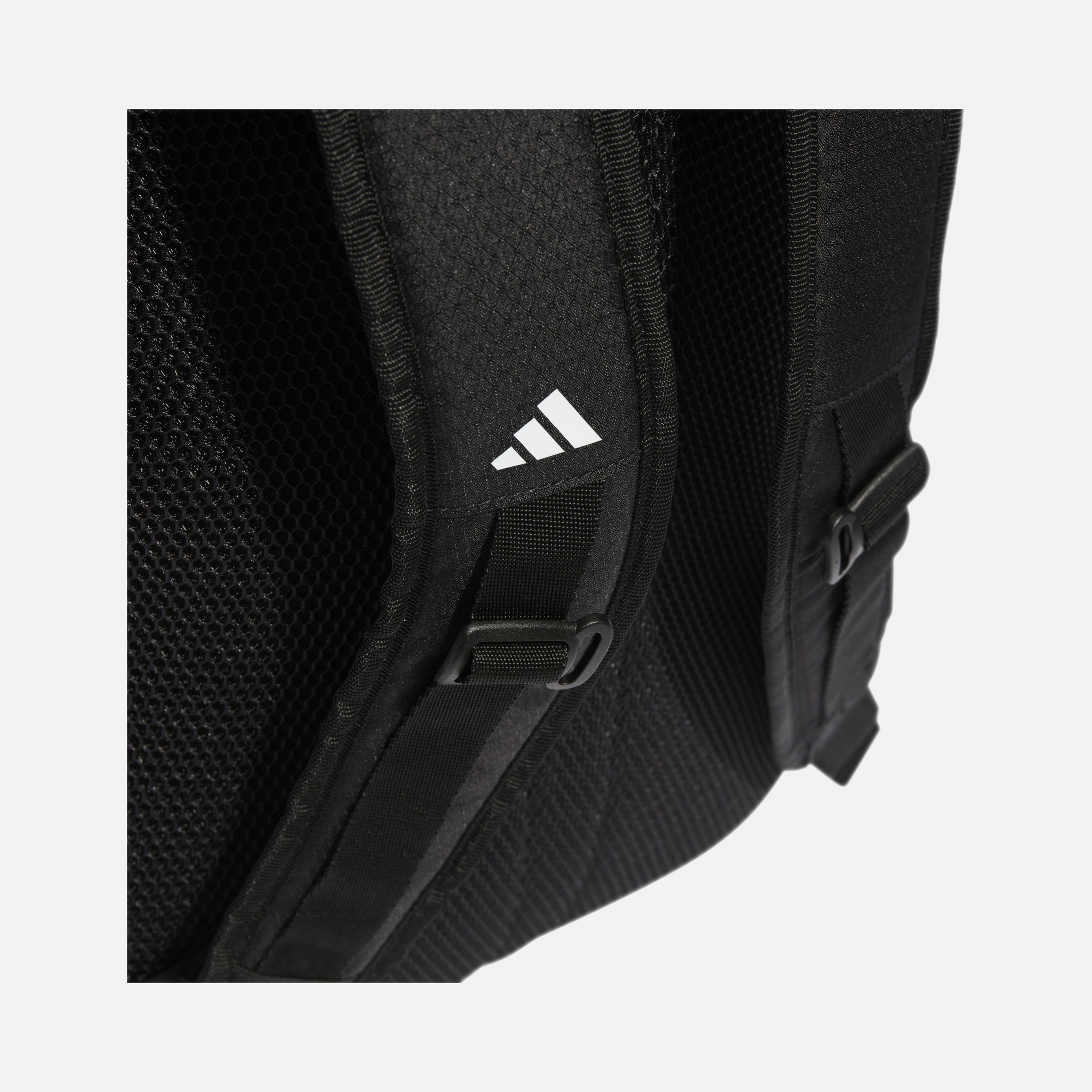 adidas Essentials 3-Stripes (23.25 L) Training Unisex FW24 Sırt Çantası