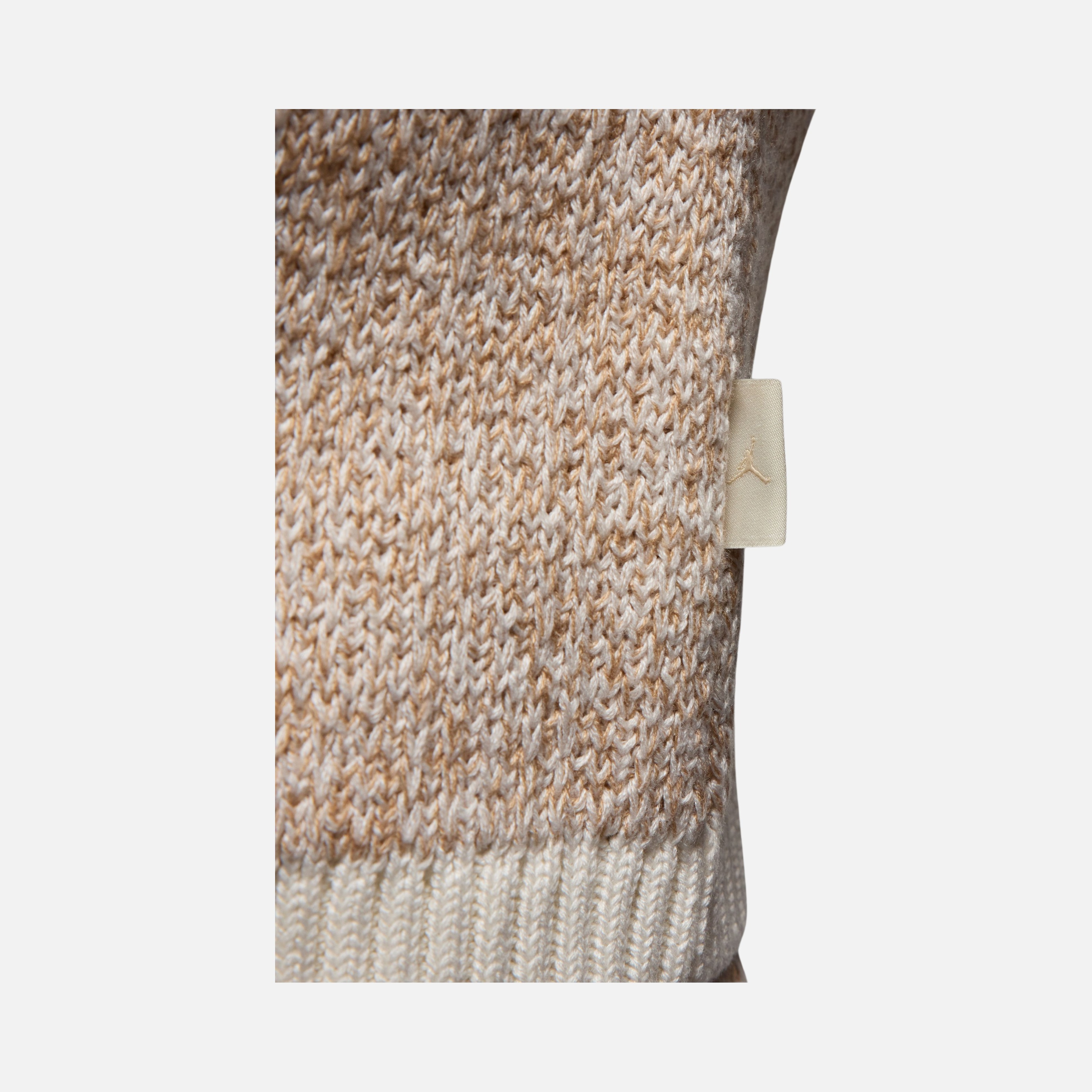 Nike Air Jordan Knit Loose Cut V-Neck Full-Buttoned Kadın Yelek