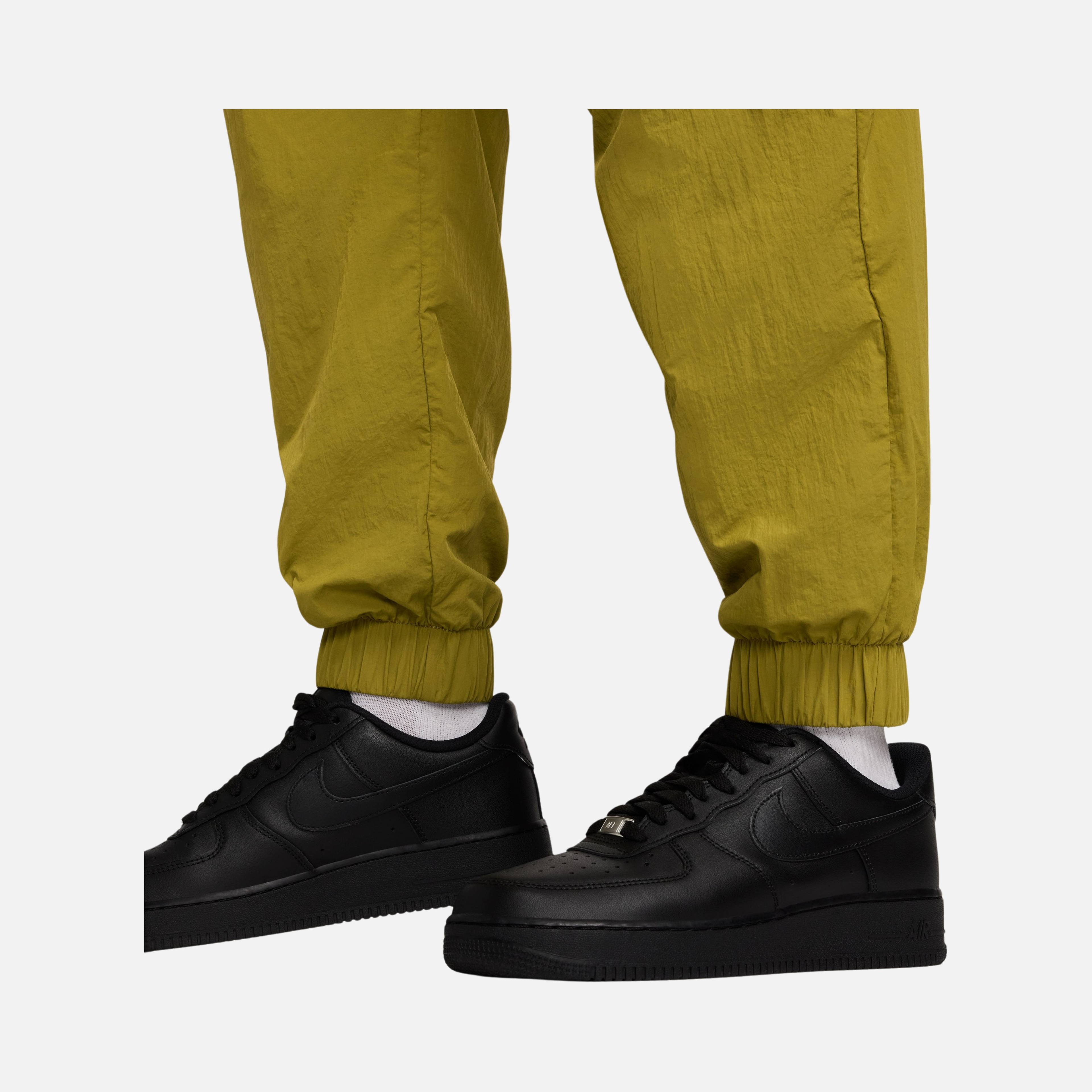 Nike Sportswear Tech Woven UV Coating Cargo Erkek Pantolon
