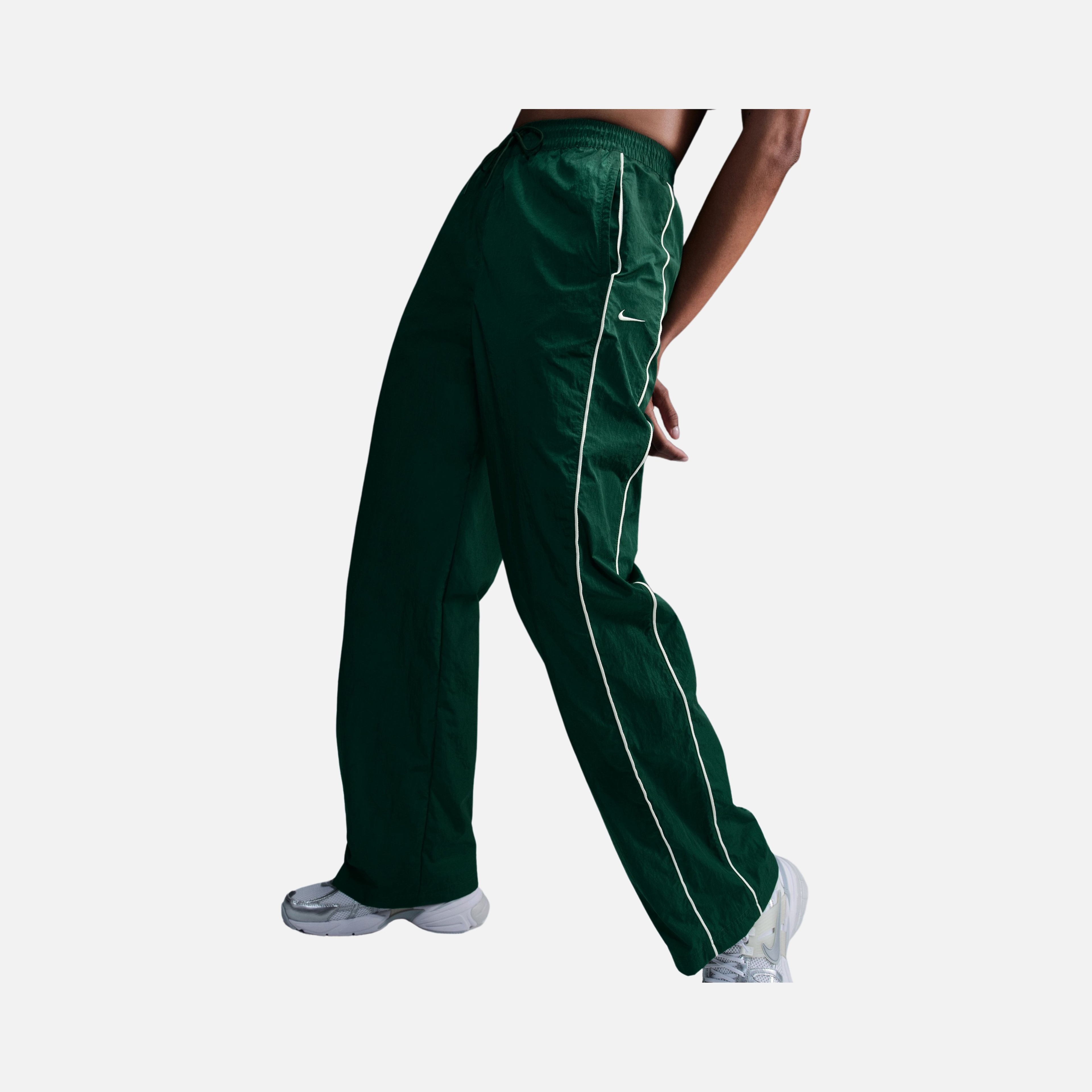 Nike Sportswear Windrunner High-Waisted Woven Open-Hem Kadın Eşofman Altı