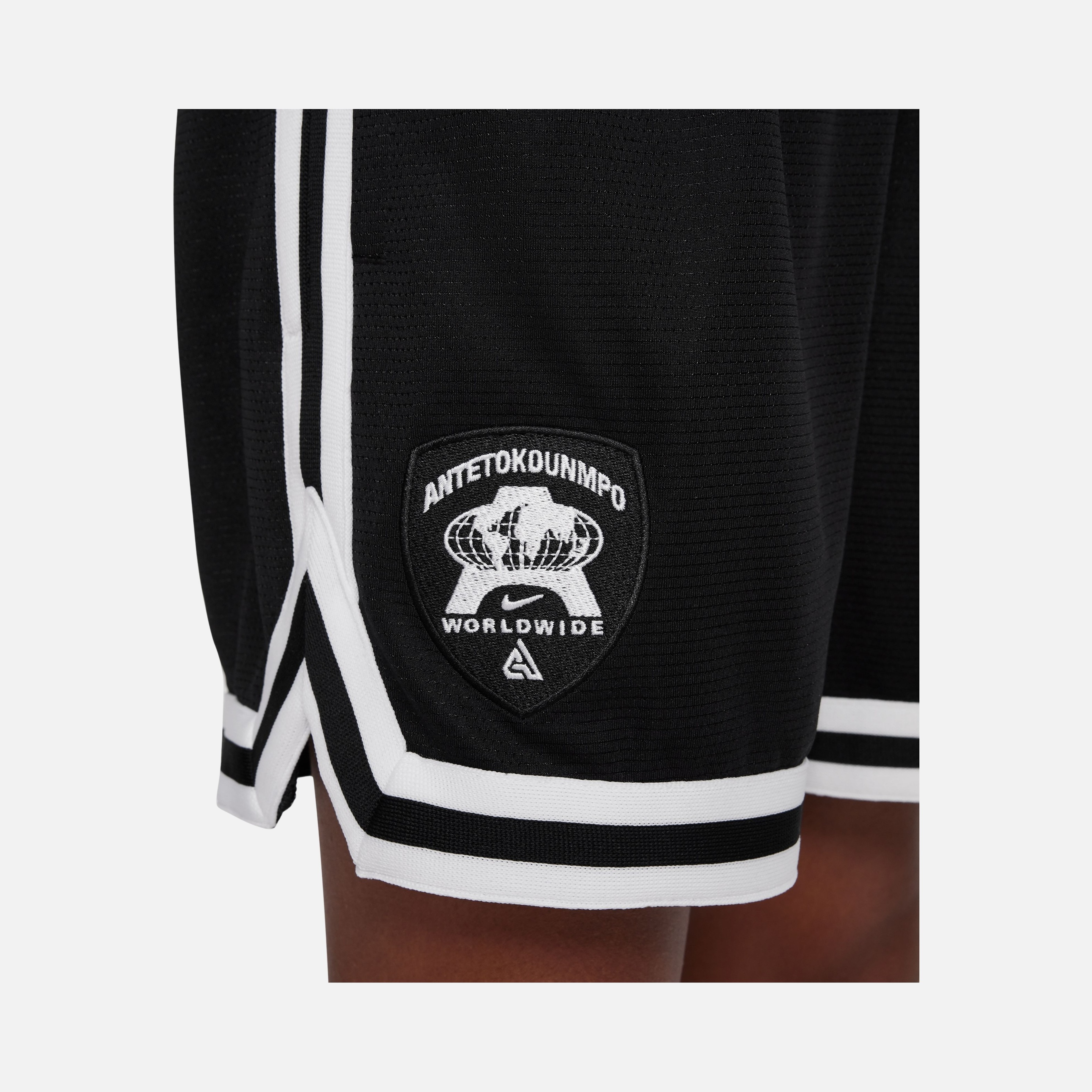 Nike Giannis DNA Dri-Fit Basketball Çocuk Şort