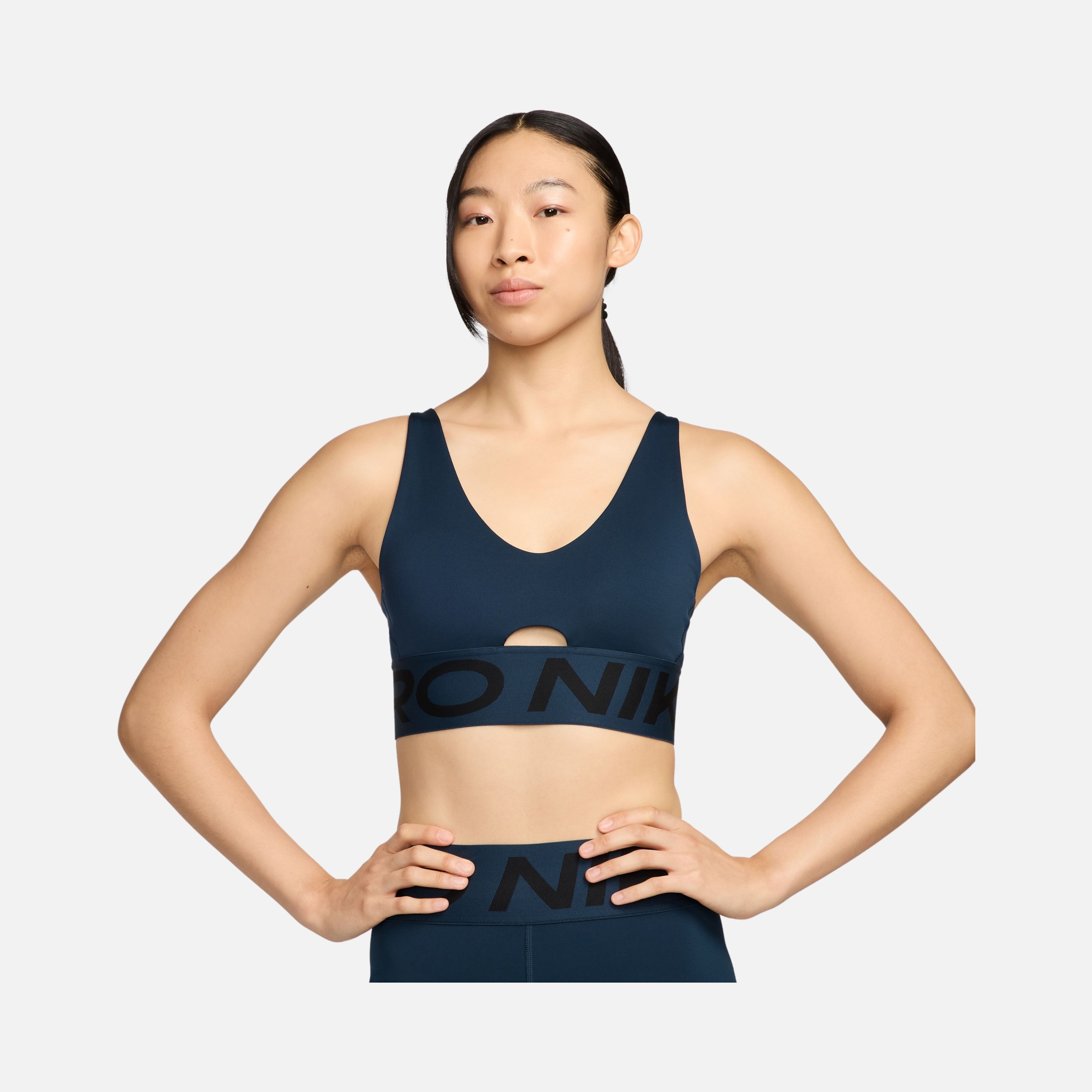 Nike Pro Indy Plunge Medium-Support Padded Training Kadın Bra