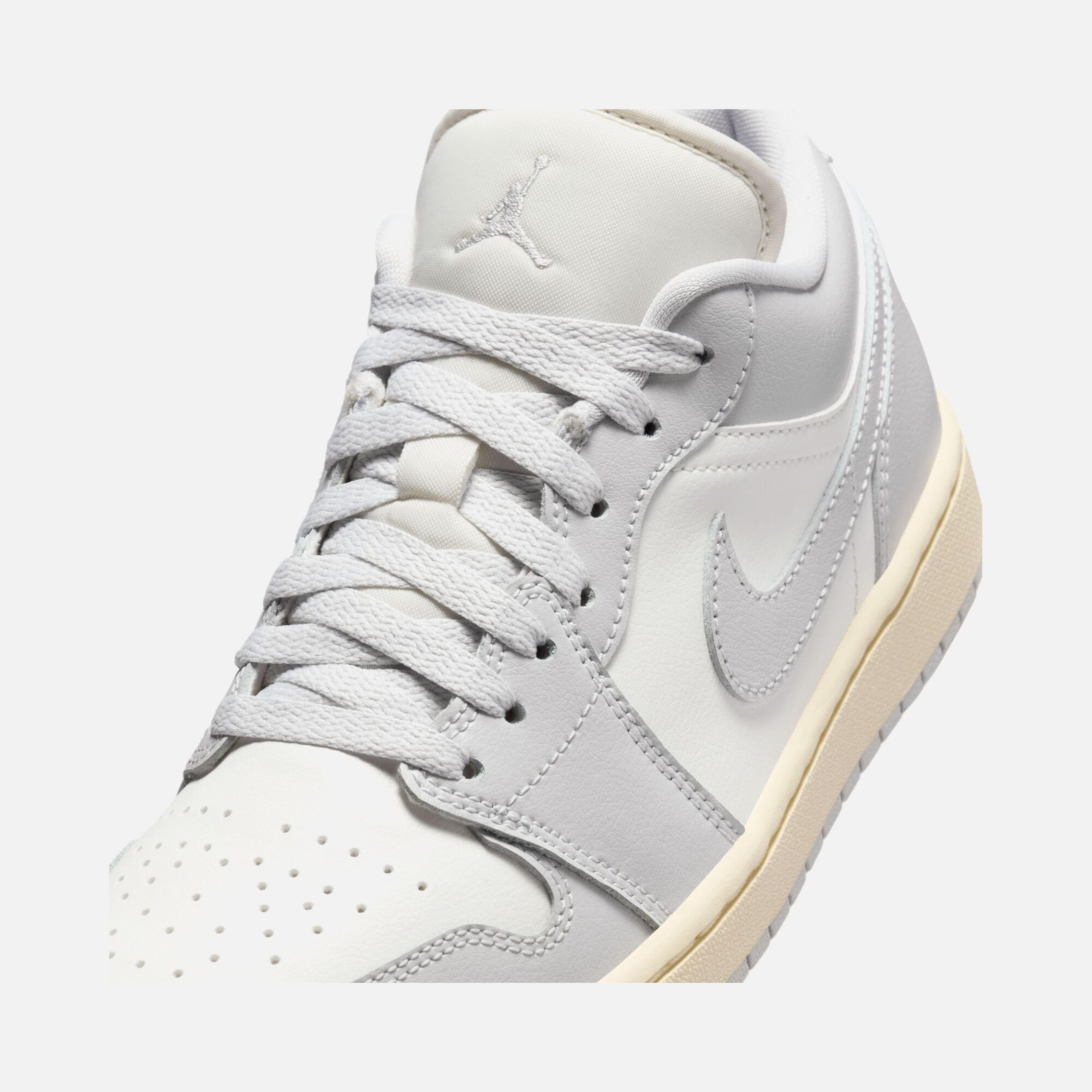 Nike Air Jordan 1 Low Kadın Spor Ayakkabı