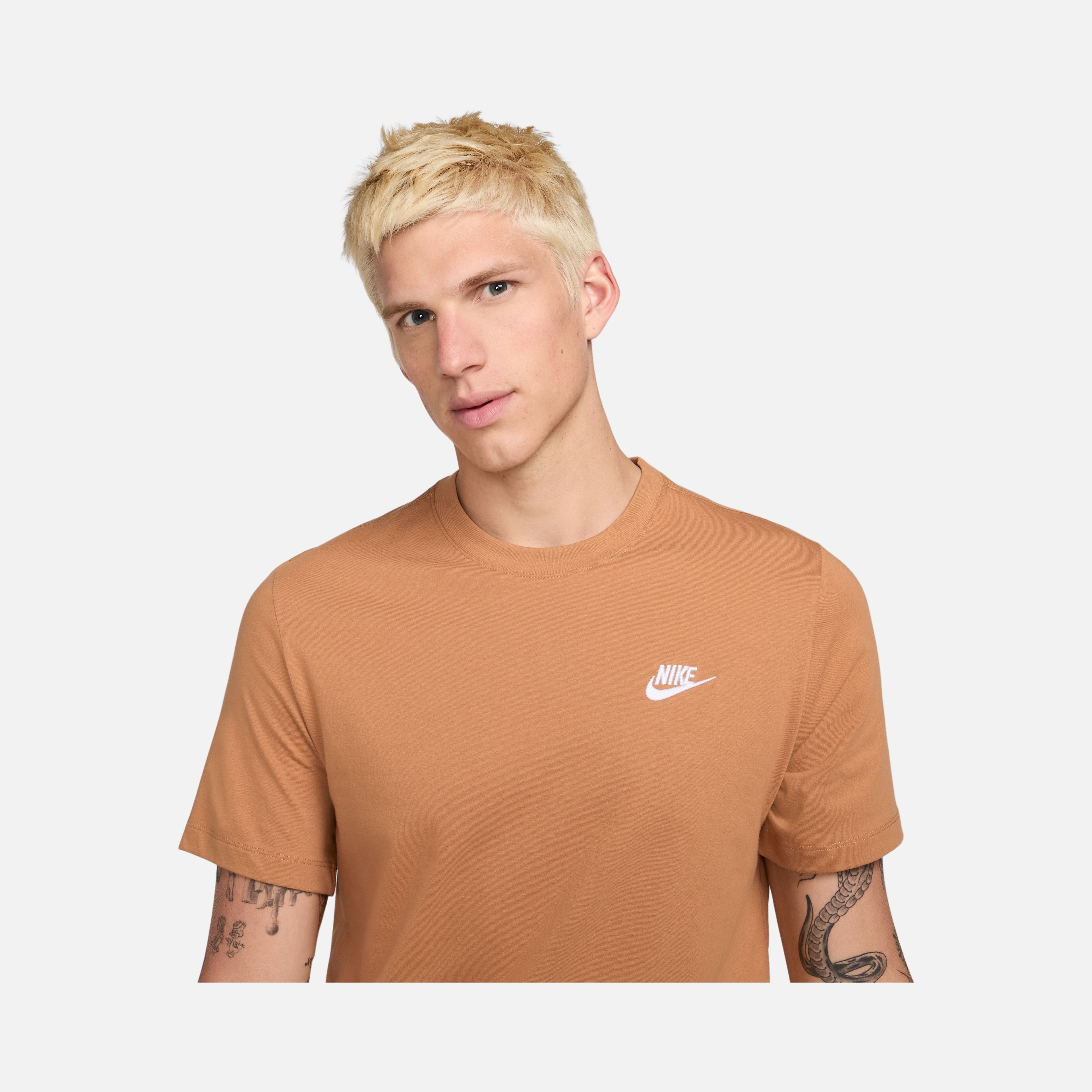 Nike Sportswear Club Short-Sleeve Erkek Tişört