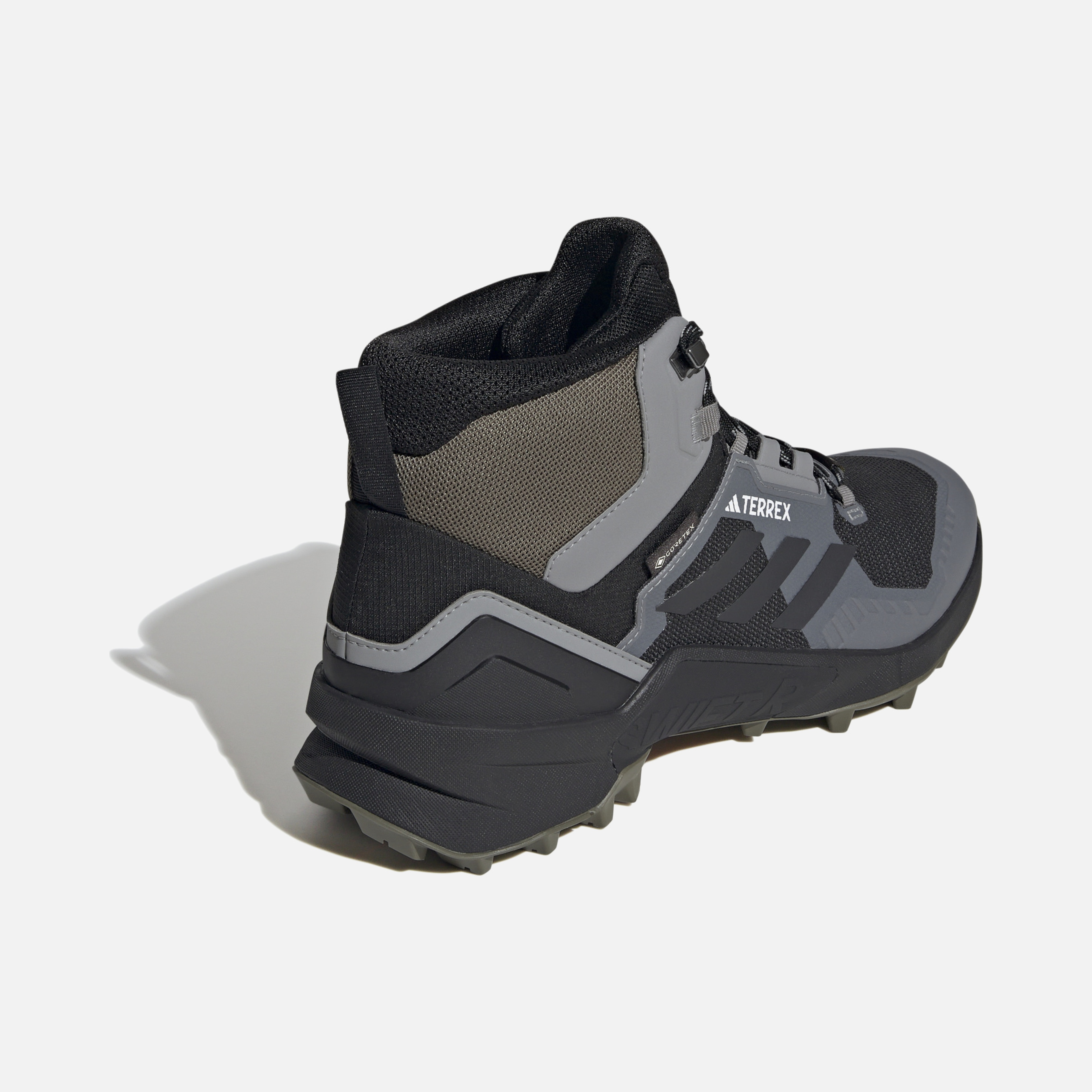 adidas Terrex Swift R3 Mid Gore-Tex Erkek Spor Ayakkabı