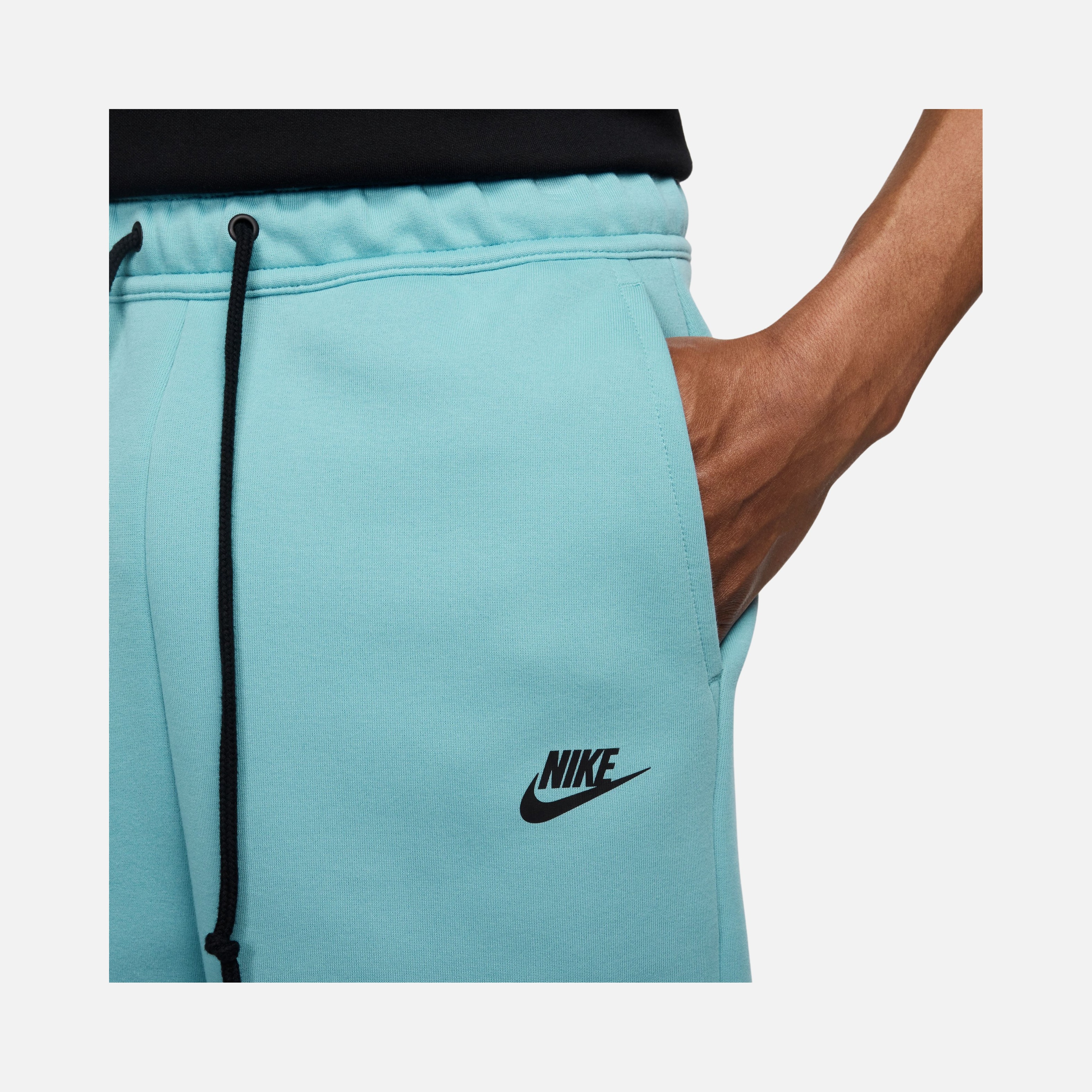 Nike Sportswear Tech Fleece FW24 Erkek Şort