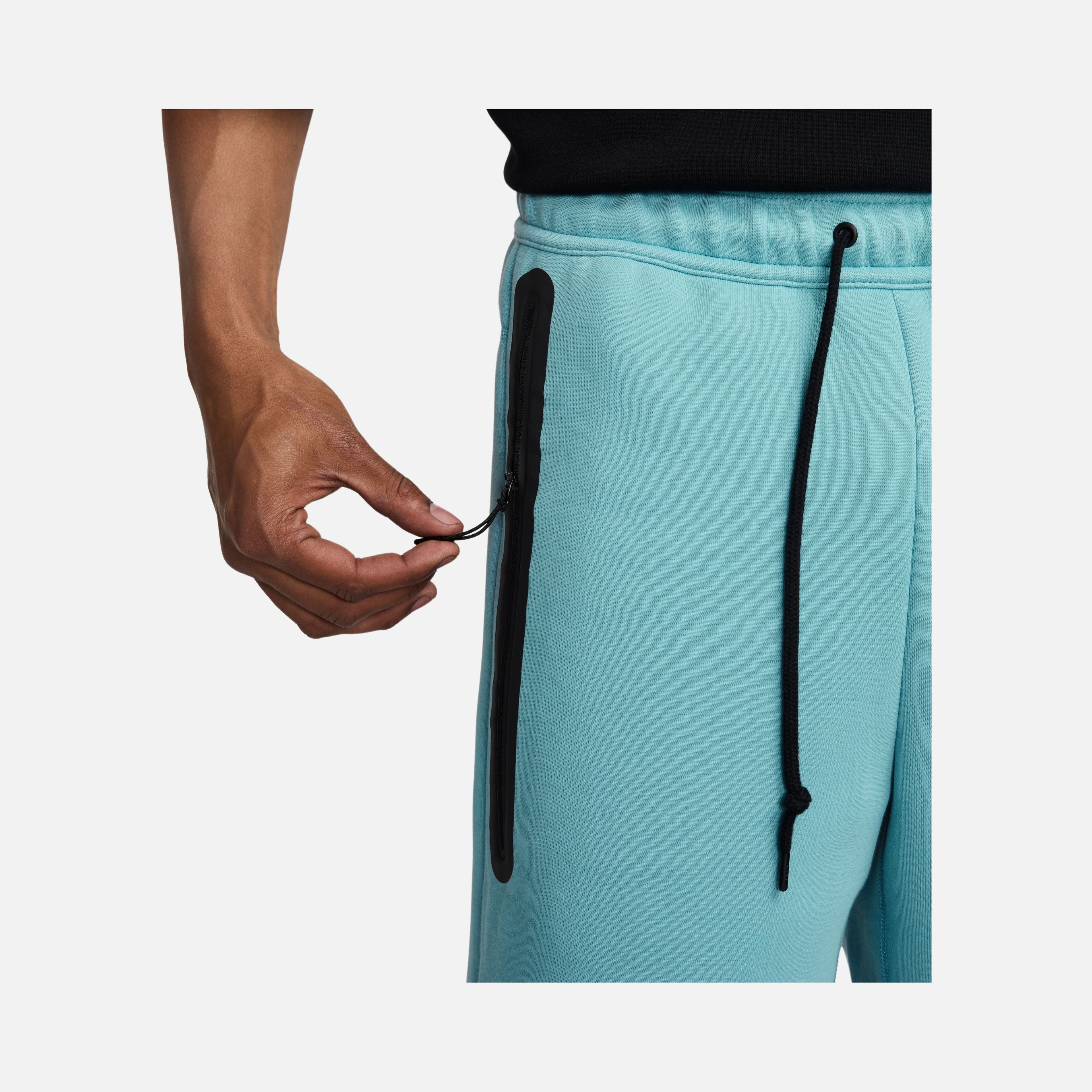 Nike Sportswear Tech Fleece FW24 Erkek Şort