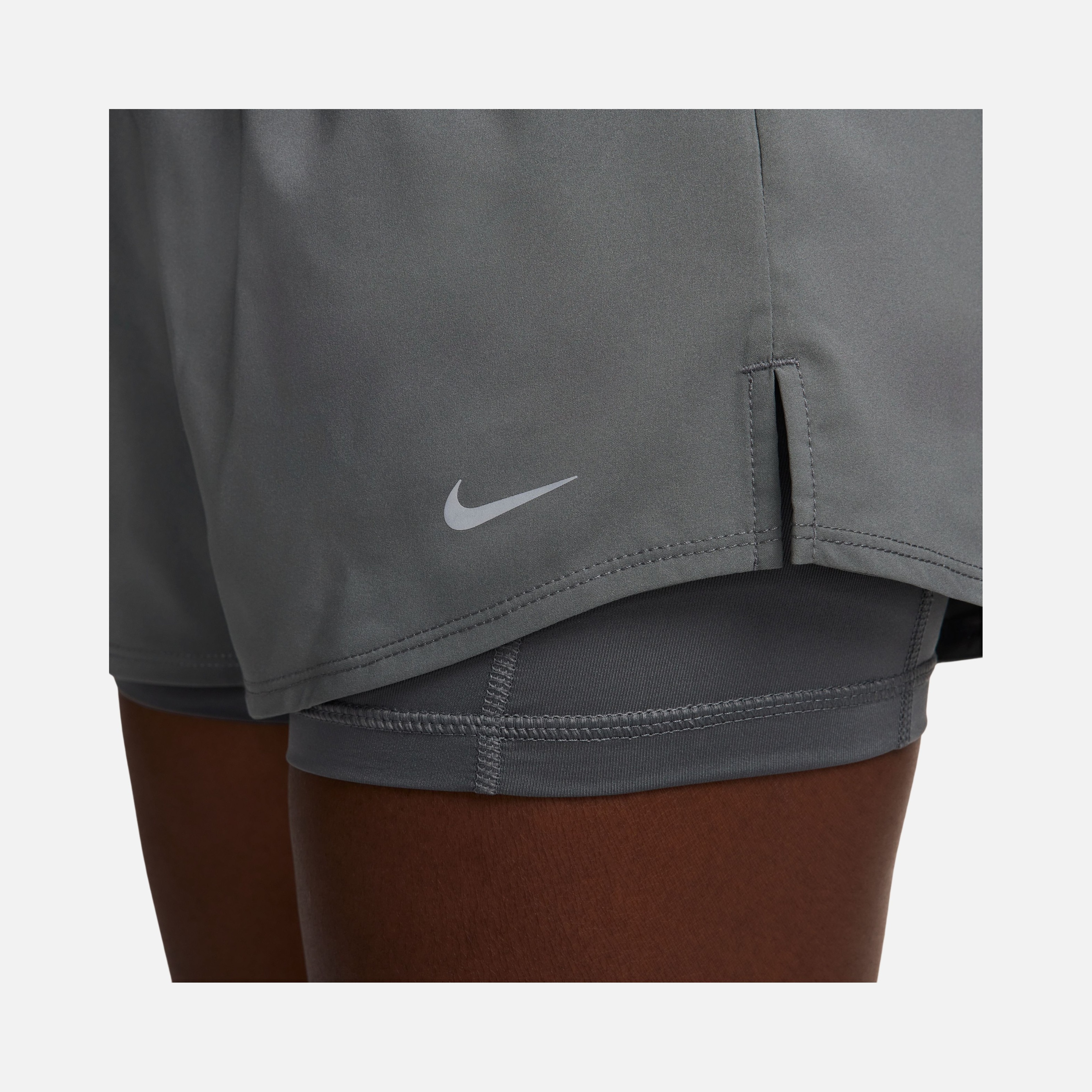 Nike One Dri-Fit Mid-Rise 8cm (approx.) 2-in-1 Training Kadın Şort