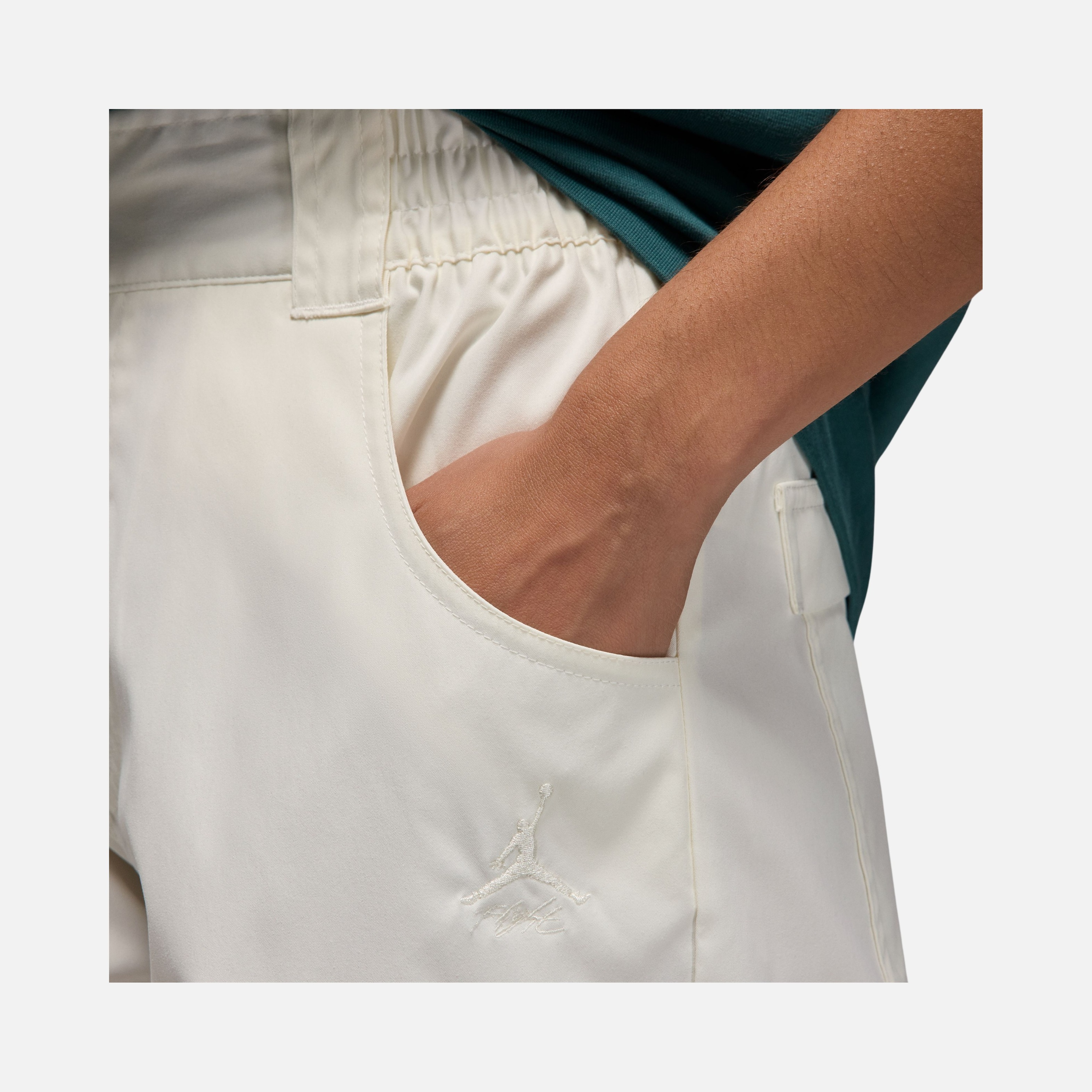 Nike Jordan Essentials Chicago Woven Wide Leg Kadın Pantolon