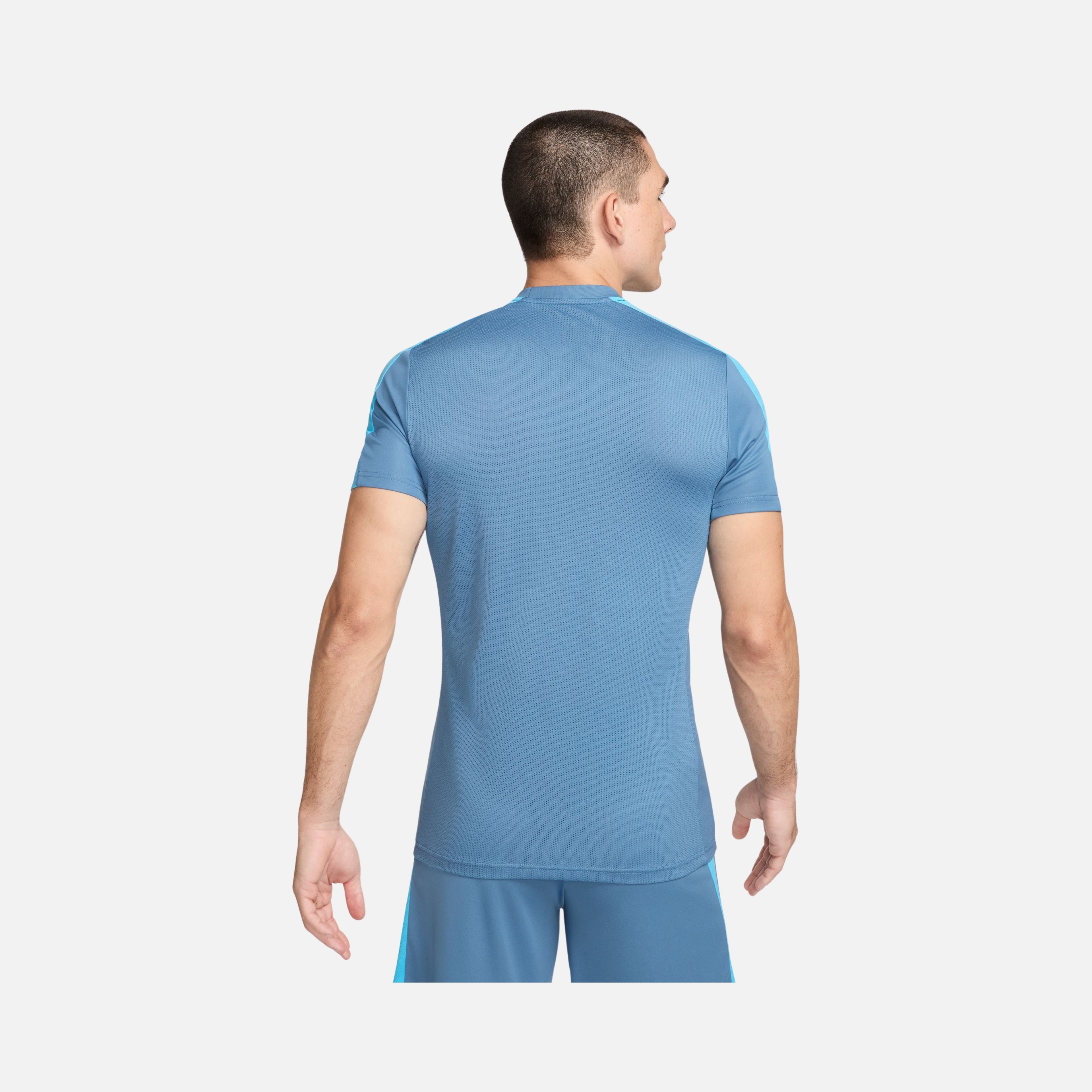 Nike Dri-Fit Academy Smooth Knit Global Football Training Short-Sleeve Erkek Tişört