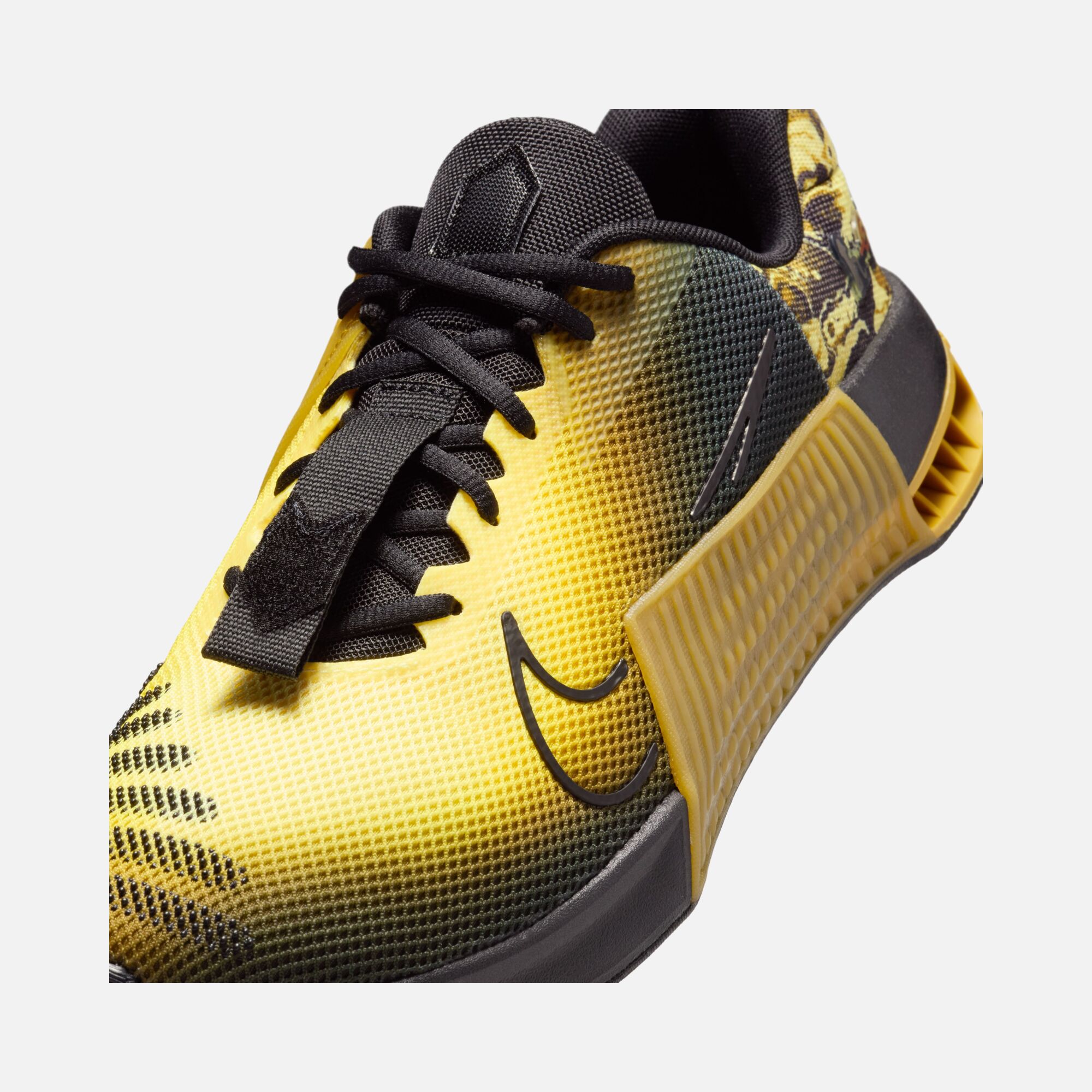 Nike Metcon 9 AMP Hyperlift Training Erkek Spor Ayakkabı | Barçın
