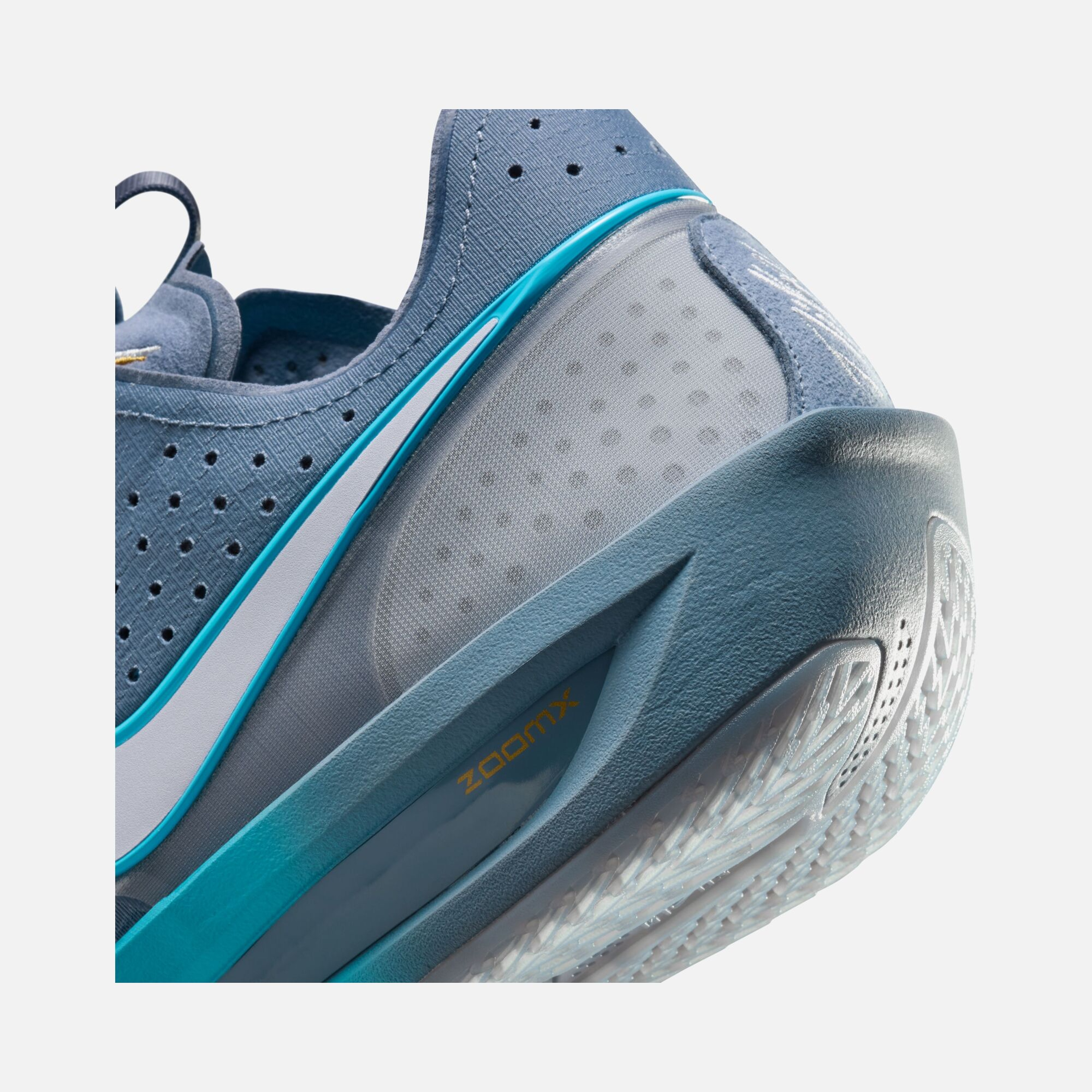 Nike G.T. Cut 3 Erkek Basketbol Ayakkabısı