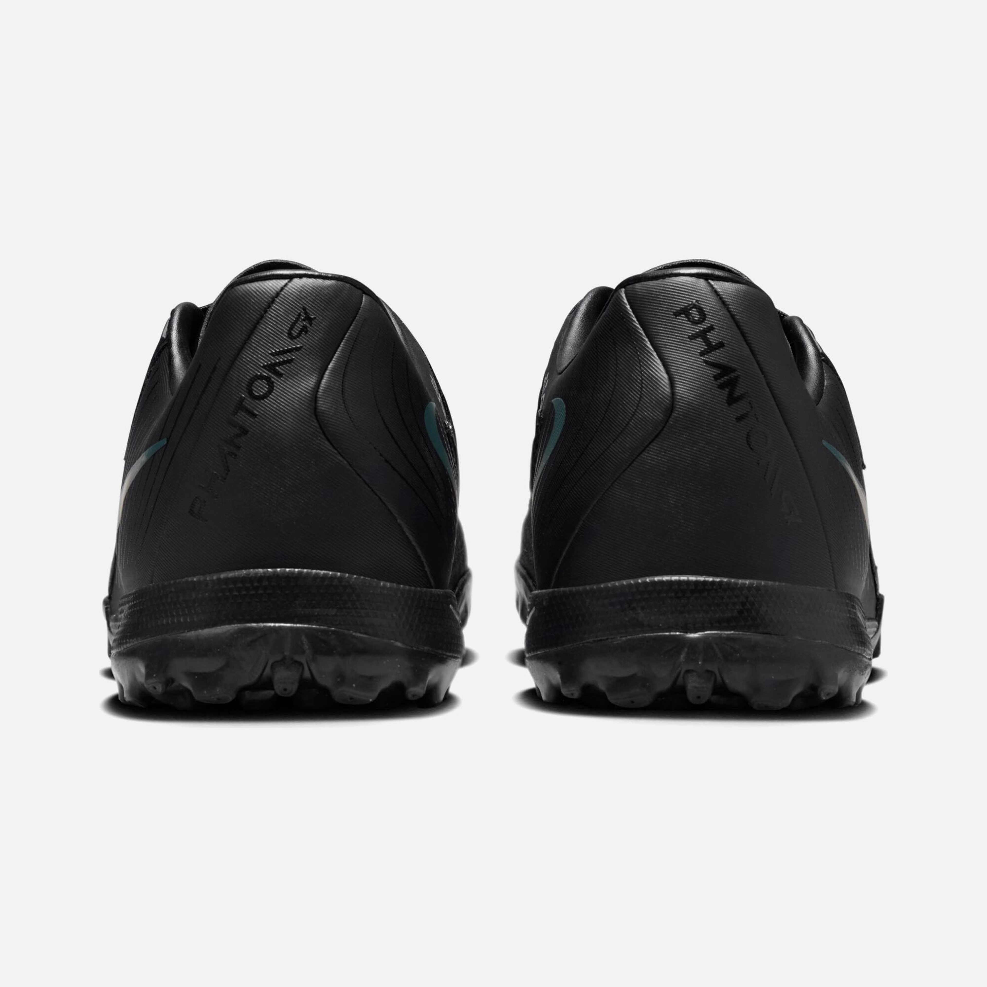 Nike Phantom GX II Academy TF Turf Low-Top Erkek Halı Saha Ayakkabı