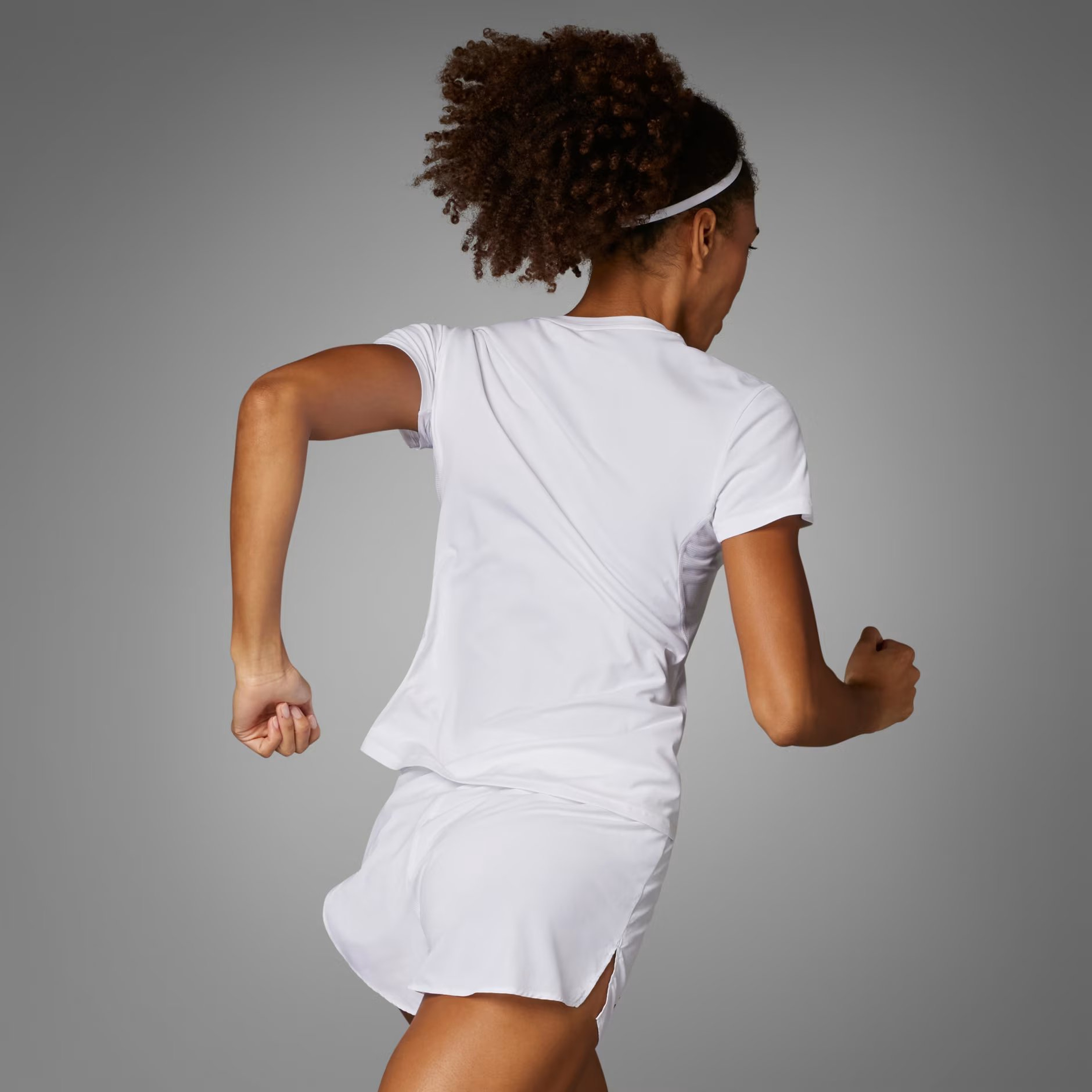 adidas Run Adizero Running Short-Sleeve Kadın Tişört