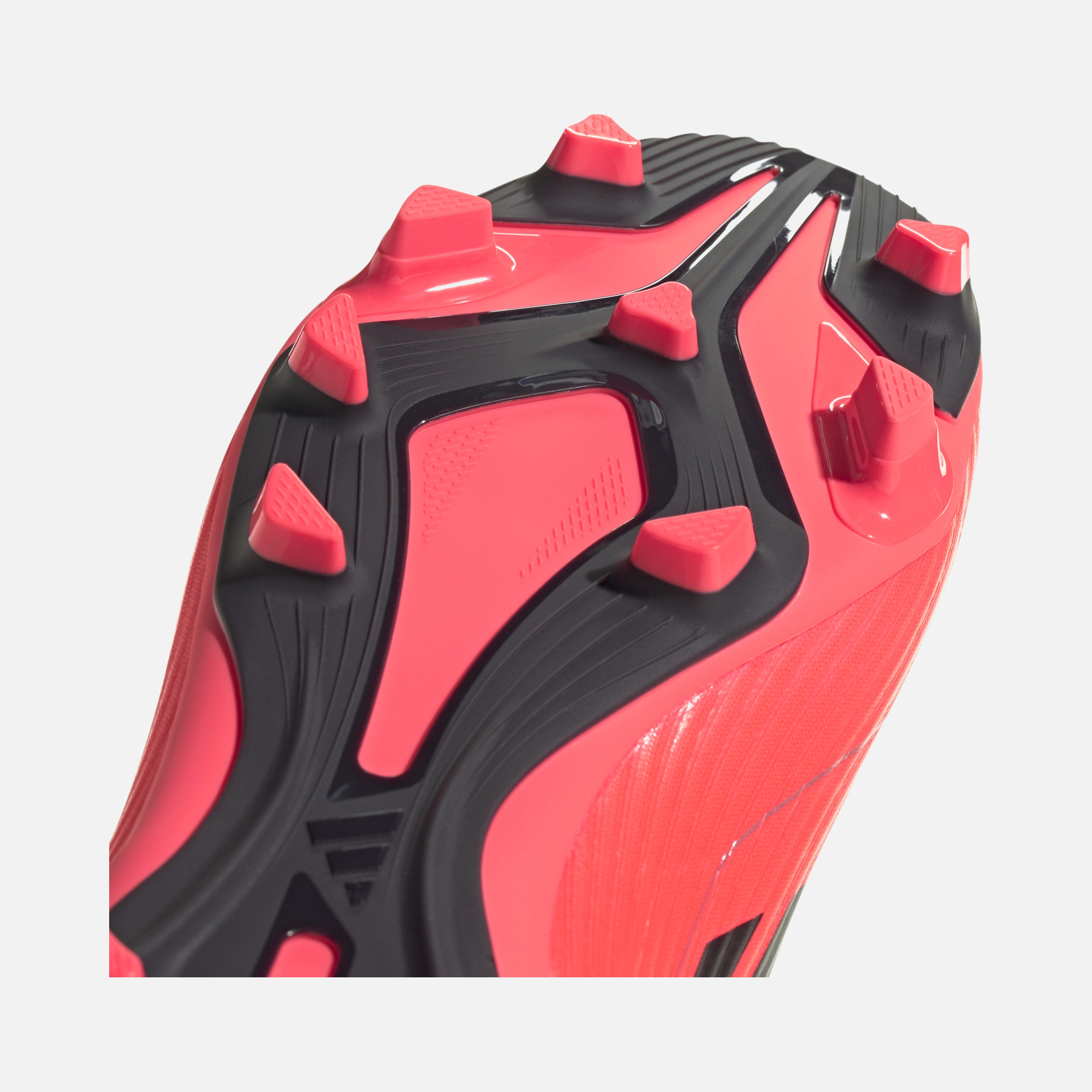 adidas F50 Club FW24 FG Firm-Ground Erkek Krampon