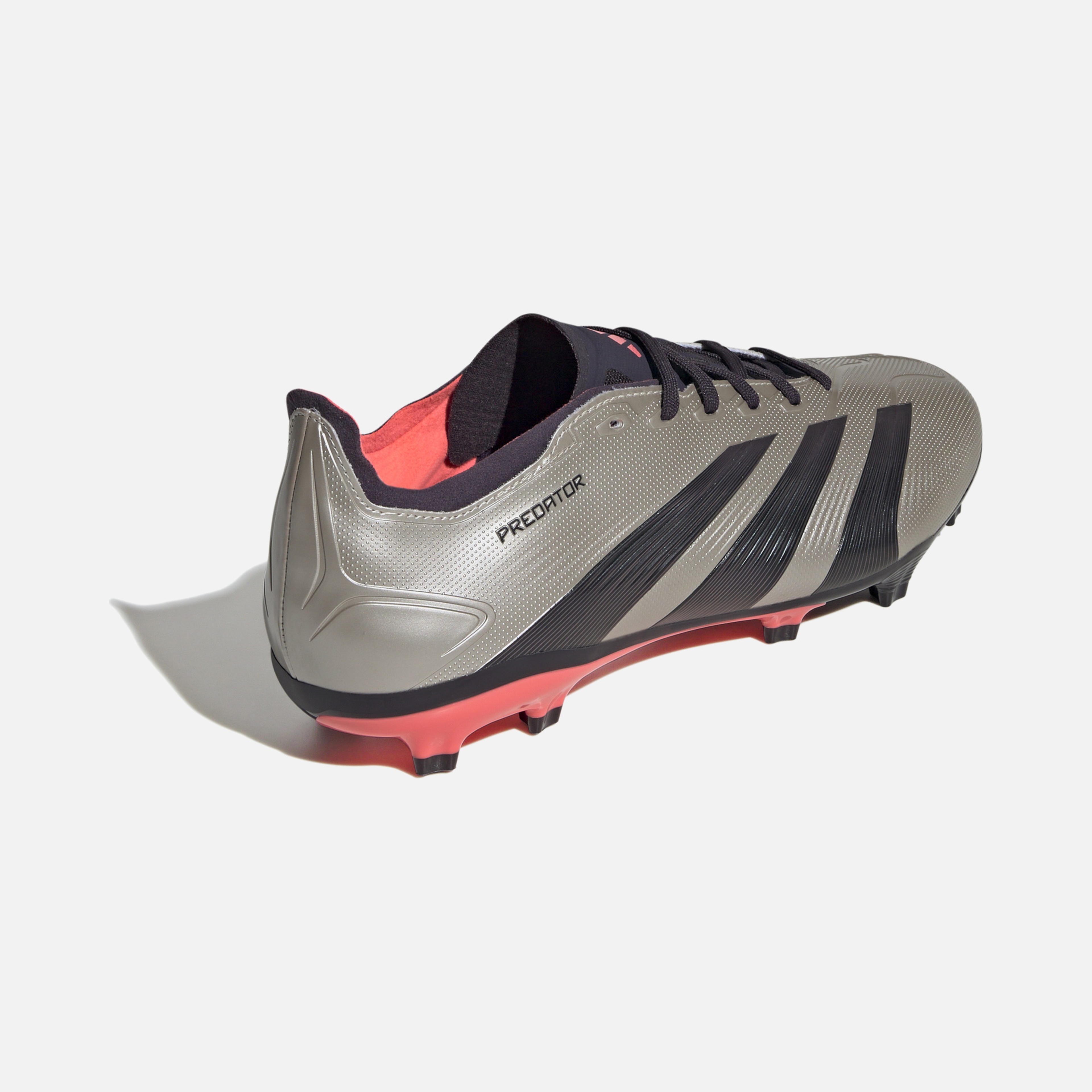 adidas Predator League FG Firm Ground Erkek Krampon