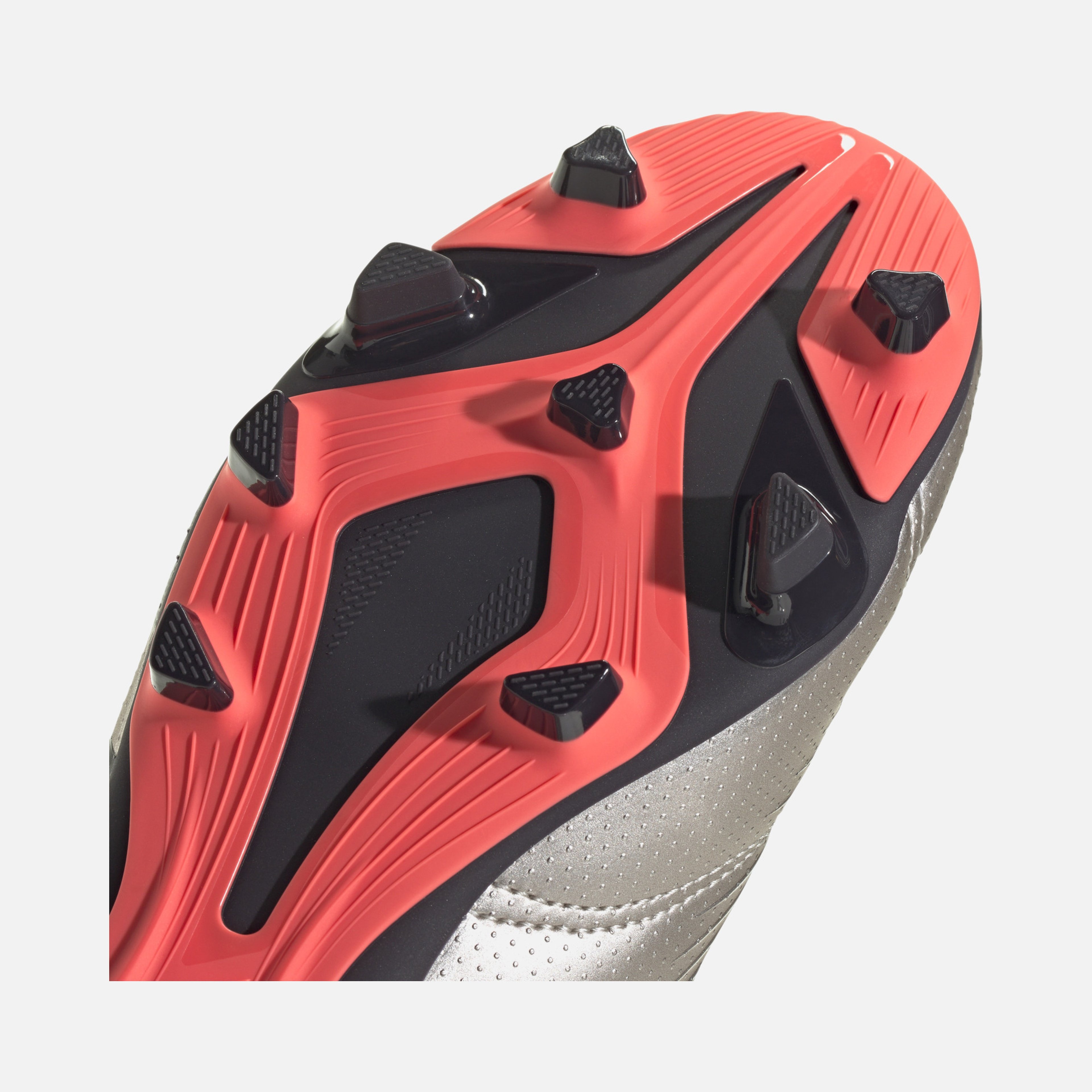 adidas Predator Club FxG Flexible Ground Erkek Krampon