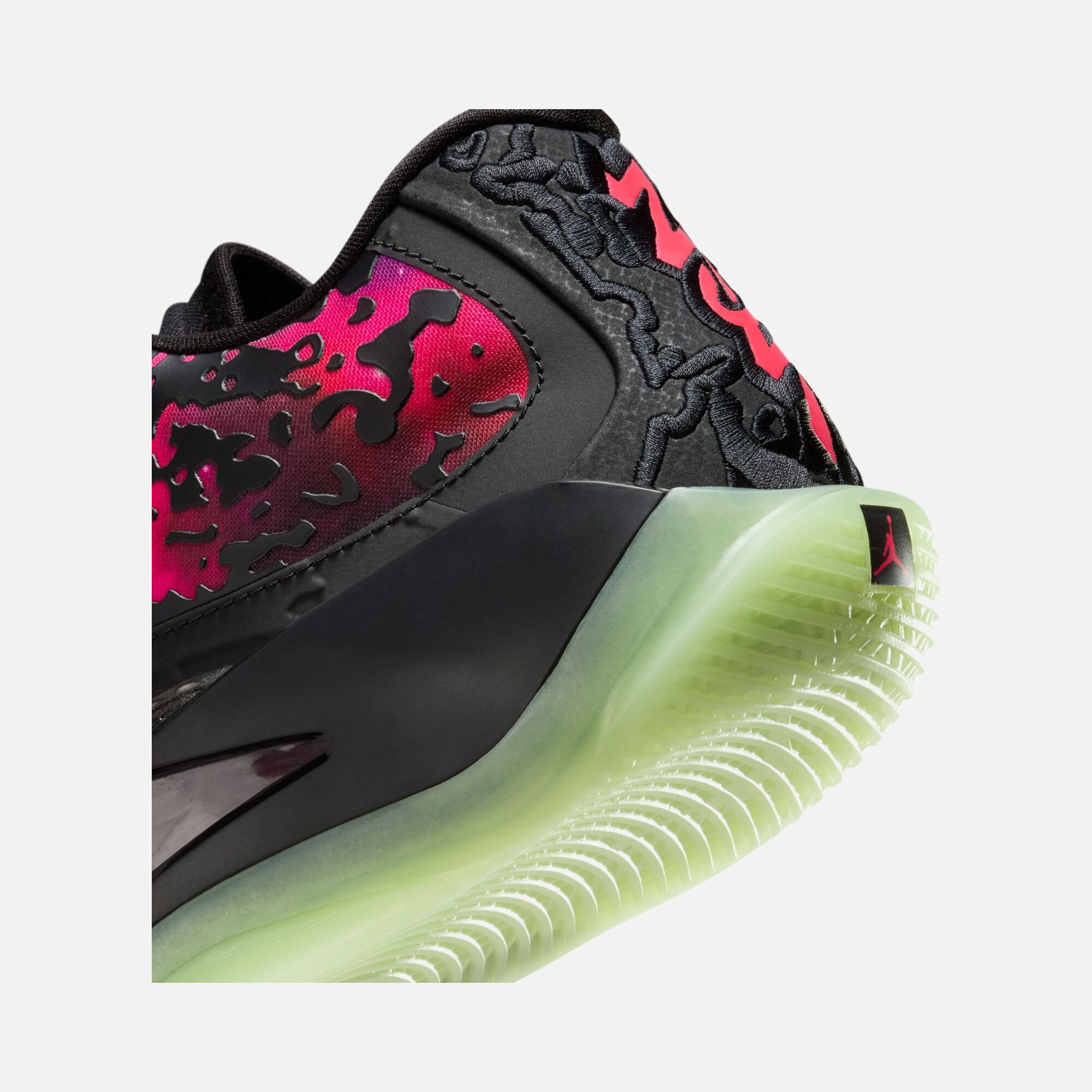 Nike Jordan Zion 3 "Mud, Sweat and Tears" Erkek Basketbol Ayakkabısı