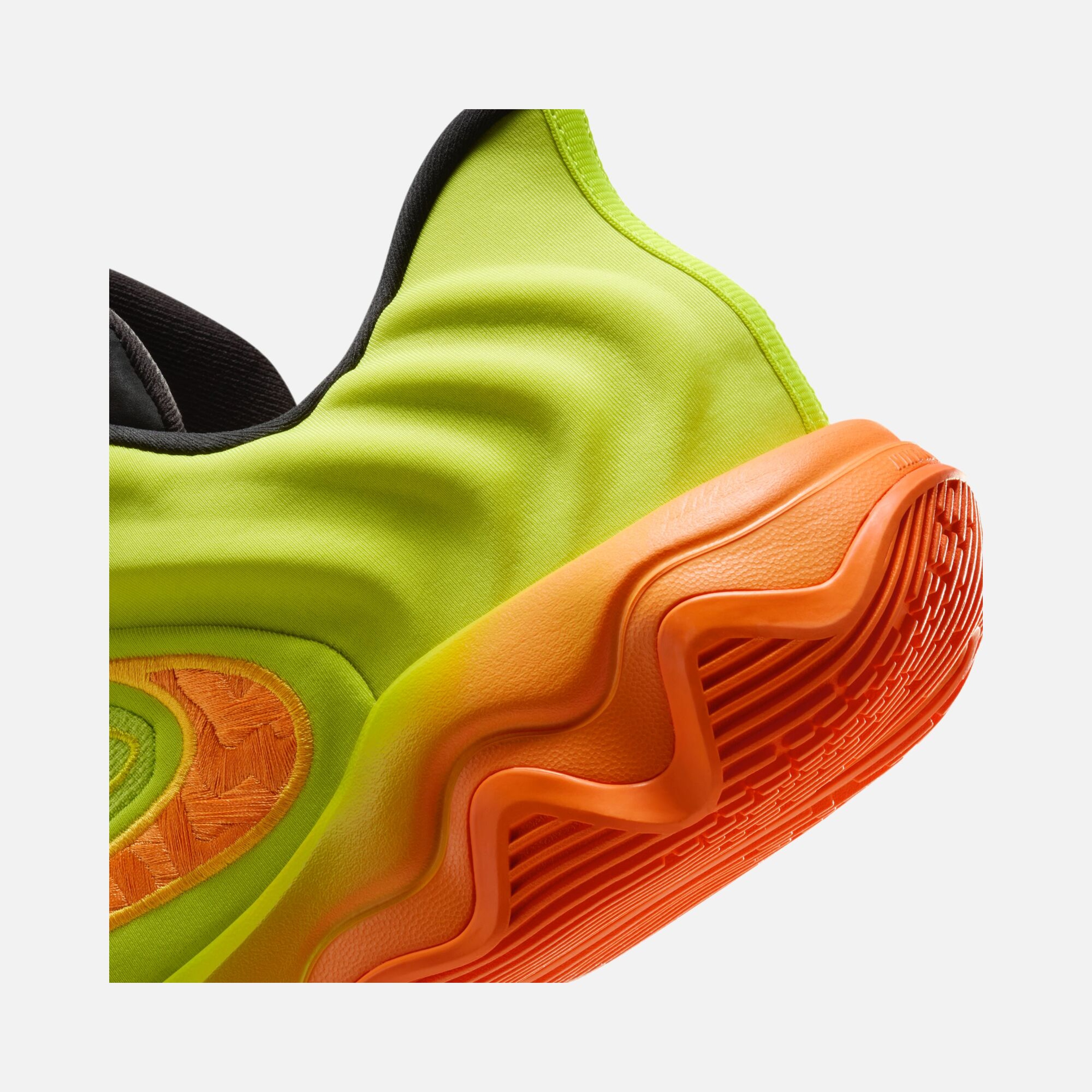 Nike Giannis Antetokounmpo Signature Core Immortality 4 Erkek Basketbol Ayakkabısı