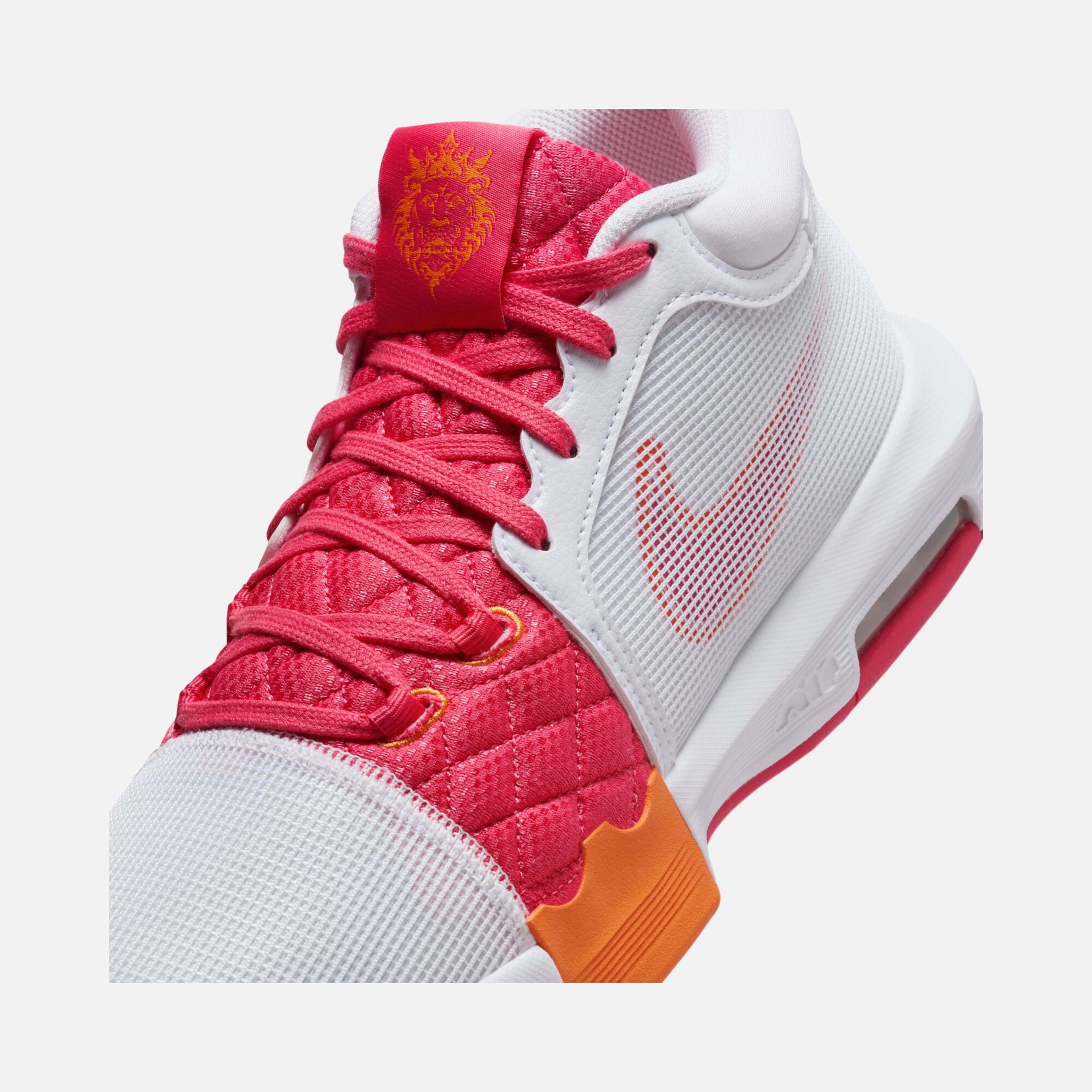 Nike LeBron James Witness VIII Erkek Basketbol Ayakkabısı