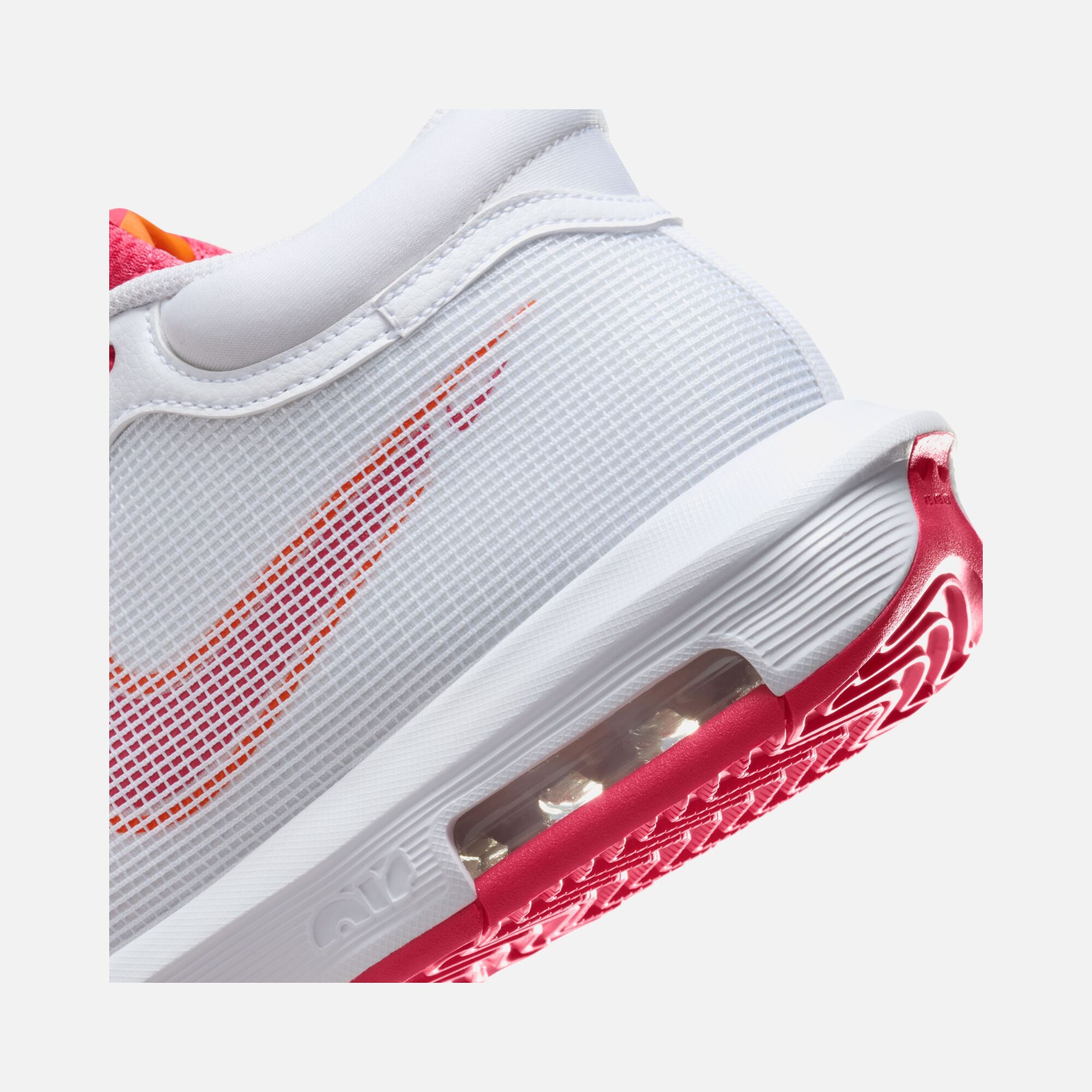 Nike LeBron James Witness VIII Erkek Basketbol Ayakkabısı